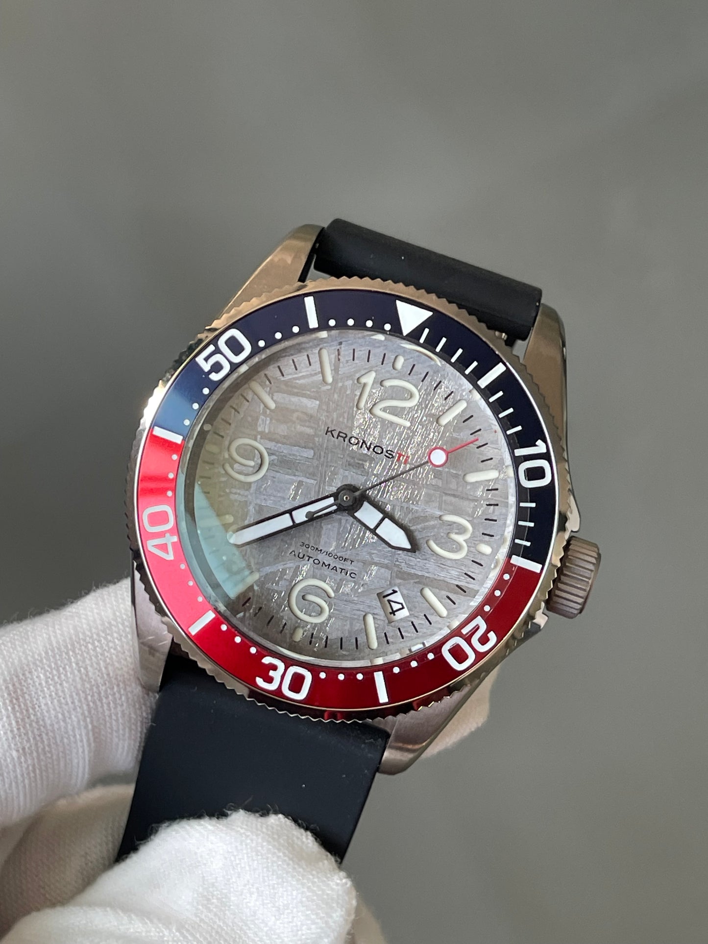KRONOSTI Deep Explorer – Meteorite Dial (Three-Hand with Date)