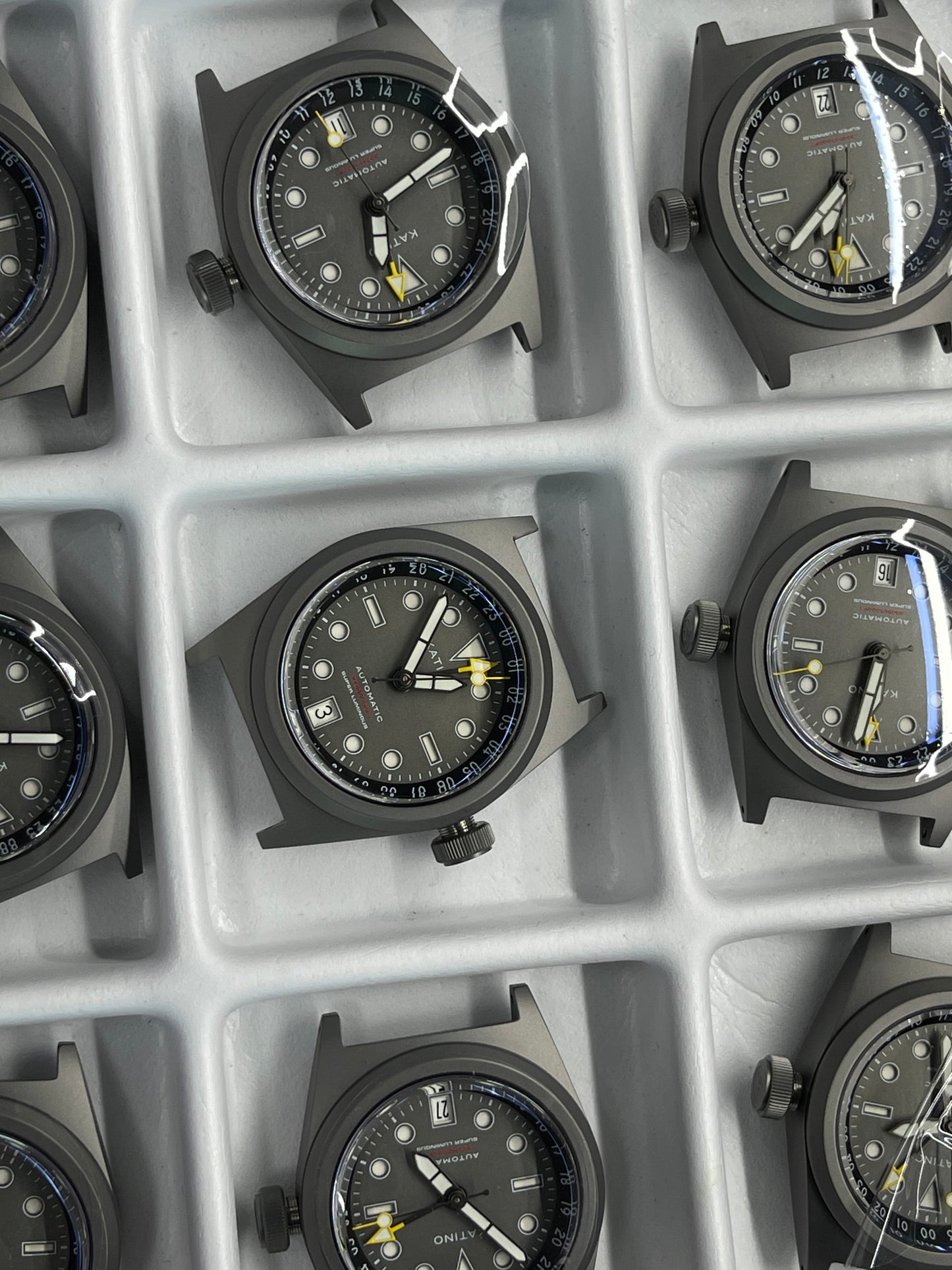 KRONOSTI Shark Shadow Diver – GMT Sunburst Blue