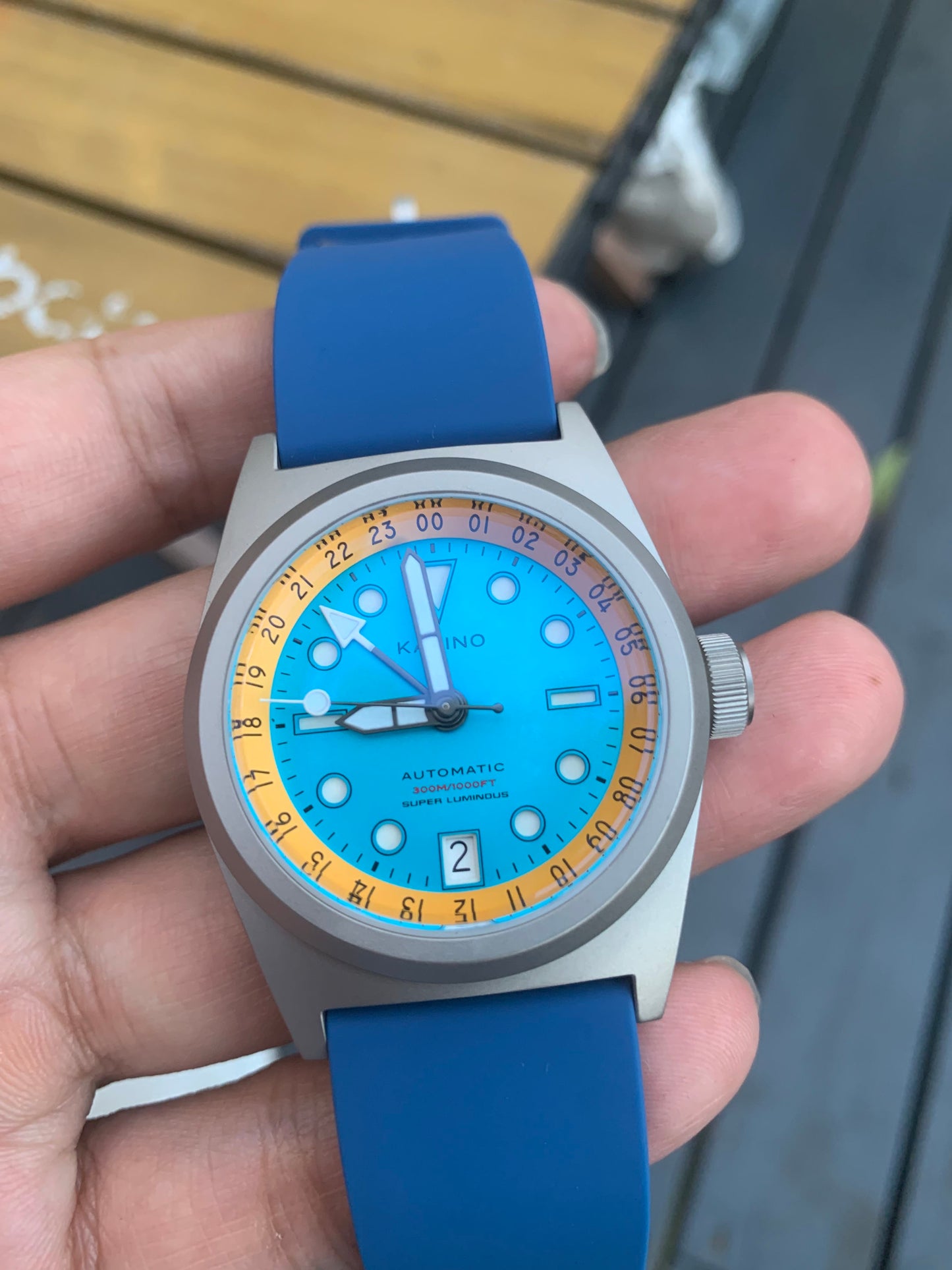 KRONOSTI Shark Shadow Diver – GMT Sunburst Blue