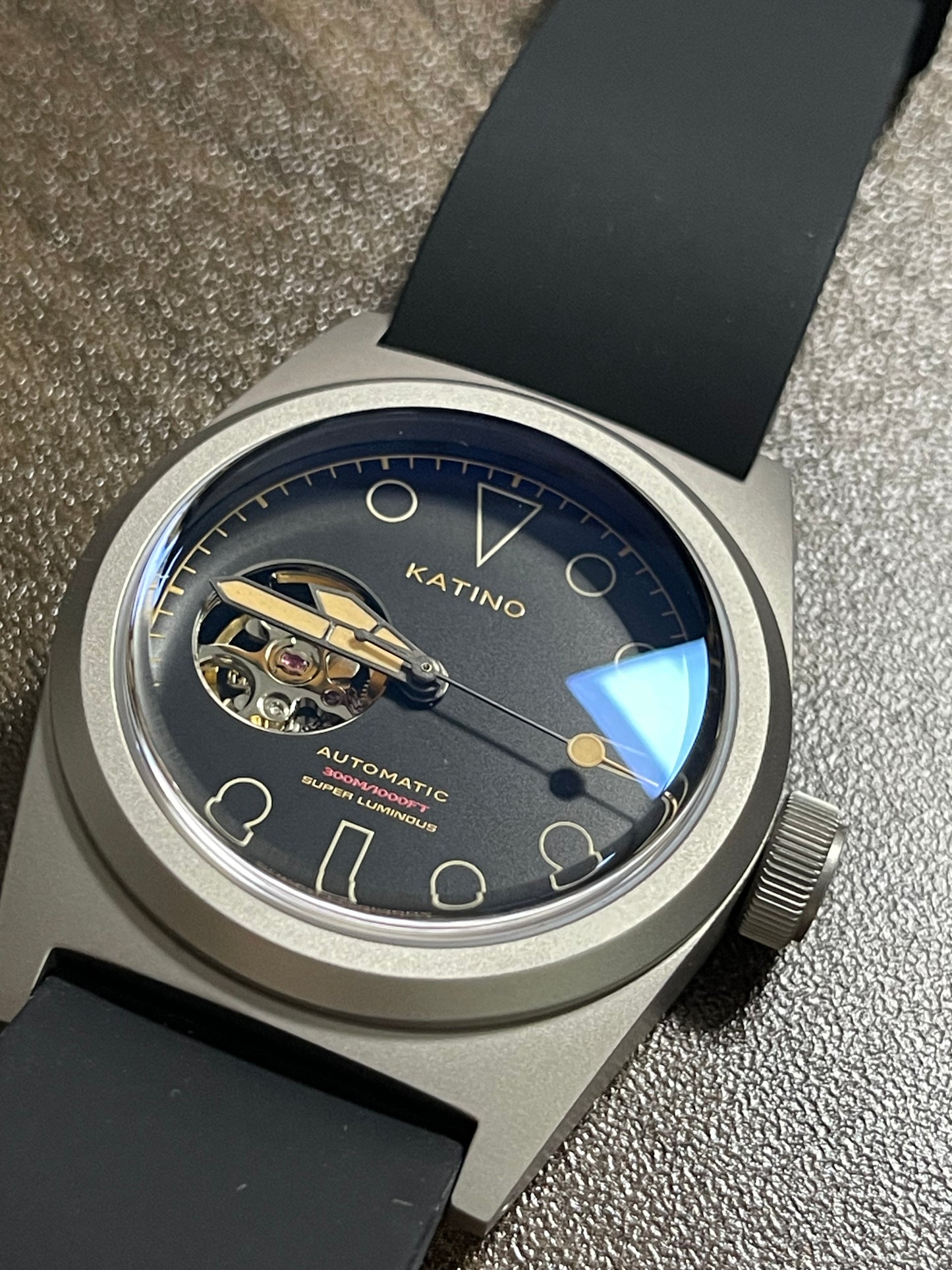 KRONOSTI Shark Shadow Diver – Skeleton Dial