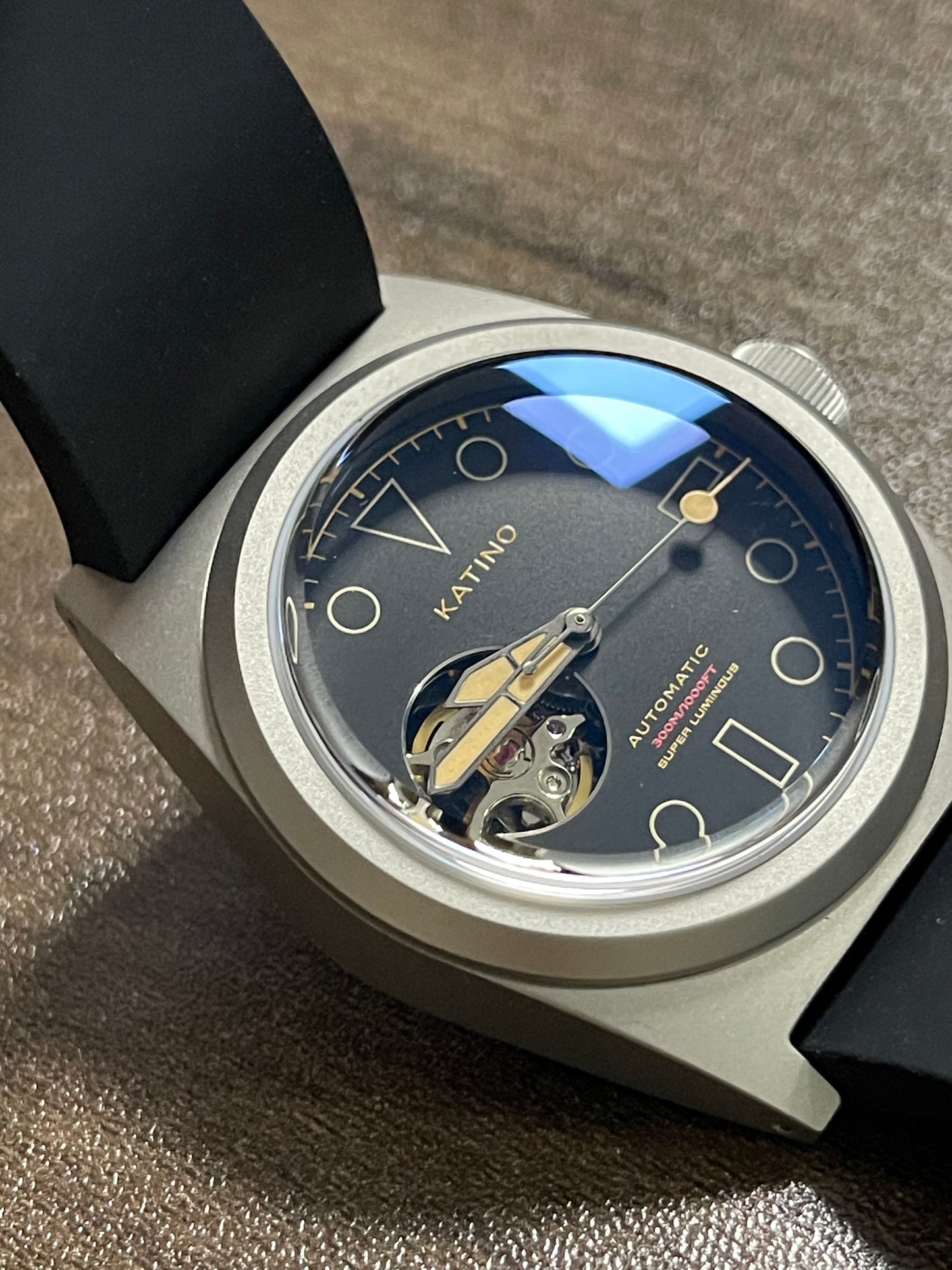 KRONOSTI Shark Shadow Diver – Skeleton Dial