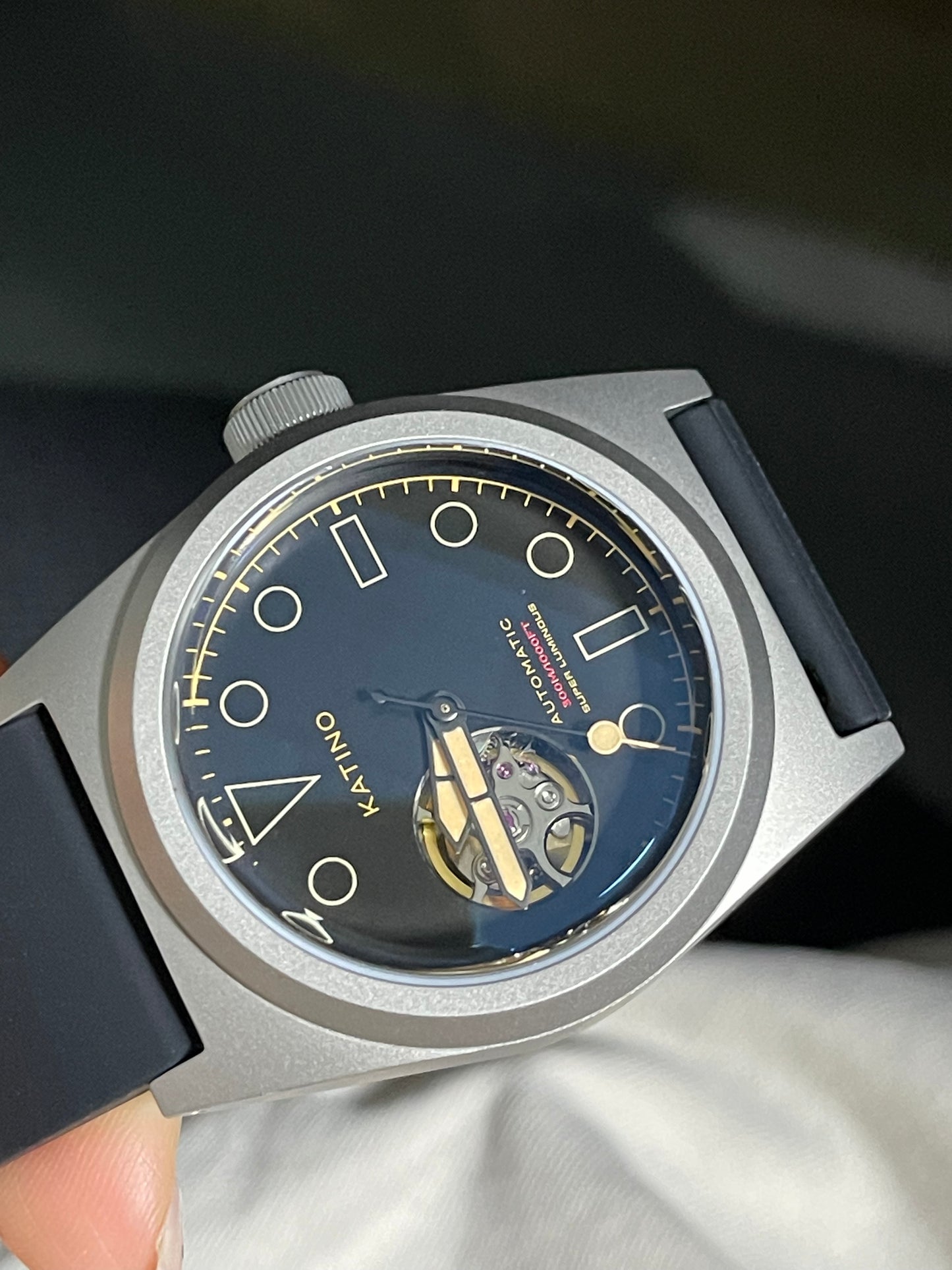 KRONOSTI Shark Shadow Diver – Skeleton Dial