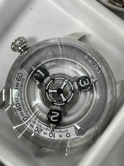 Time Shuttle Mechanical Watch – Redefining Time | Split-Color Chapter Ring