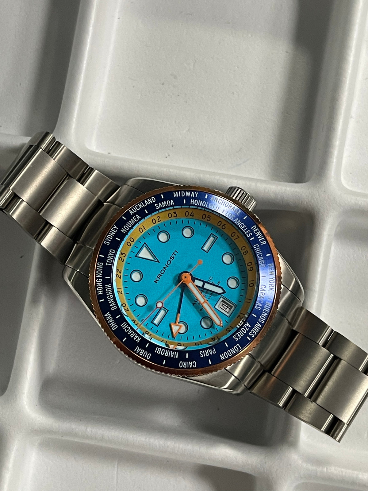 KRONOSTI ATLAS GMT – Ocean Teal Titanium Watch