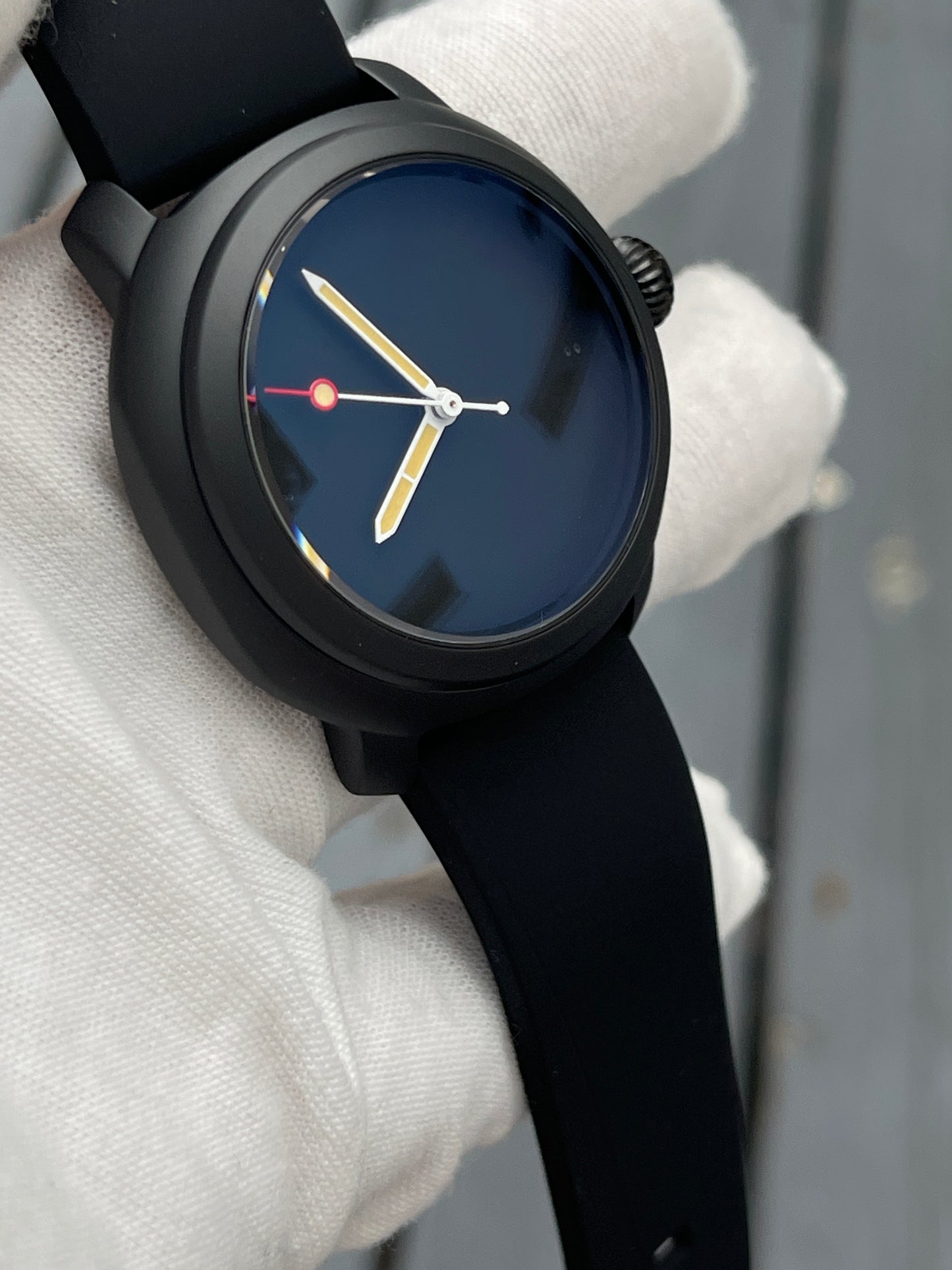 KRONOSTI Voyager Horizon – Three-Hand Black Titanium