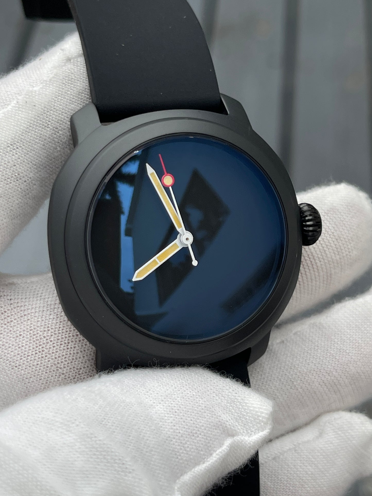 KRONOSTI Voyager Horizon – Three-Hand Black Titanium