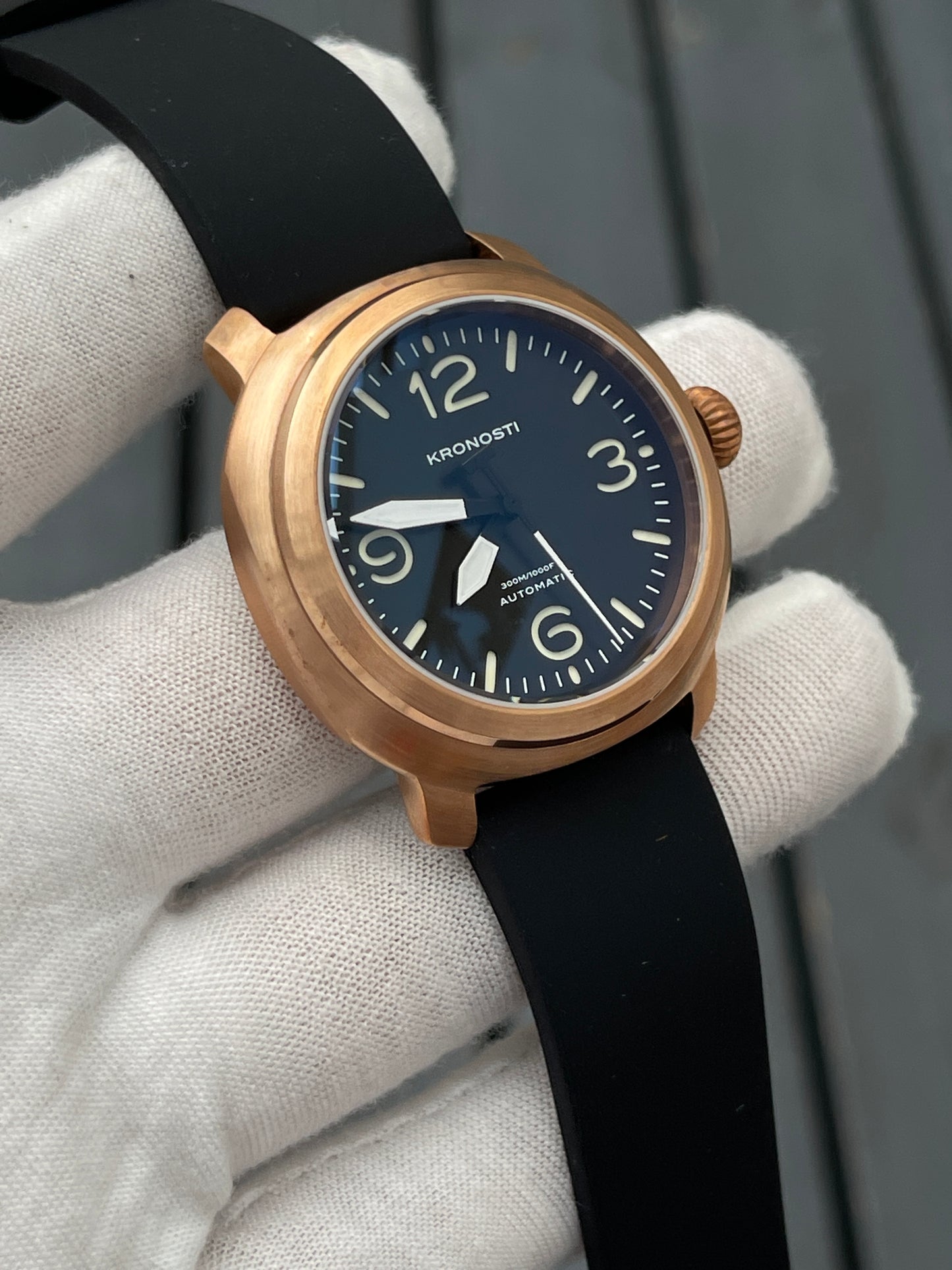 KRONOSTI Voyager Horizon – Three-Hand Bronze