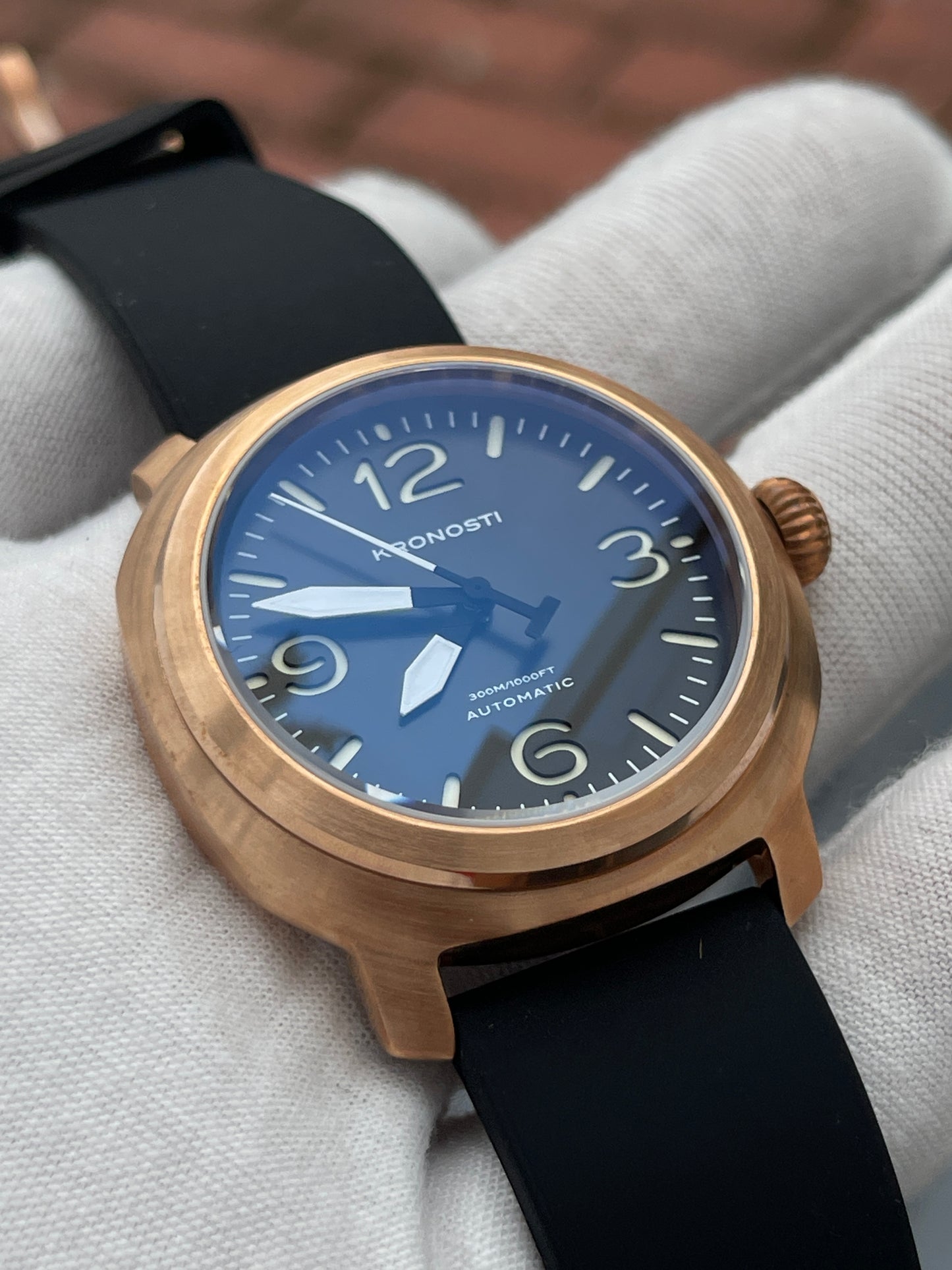 KRONOSTI Voyager Horizon – Three-Hand Bronze