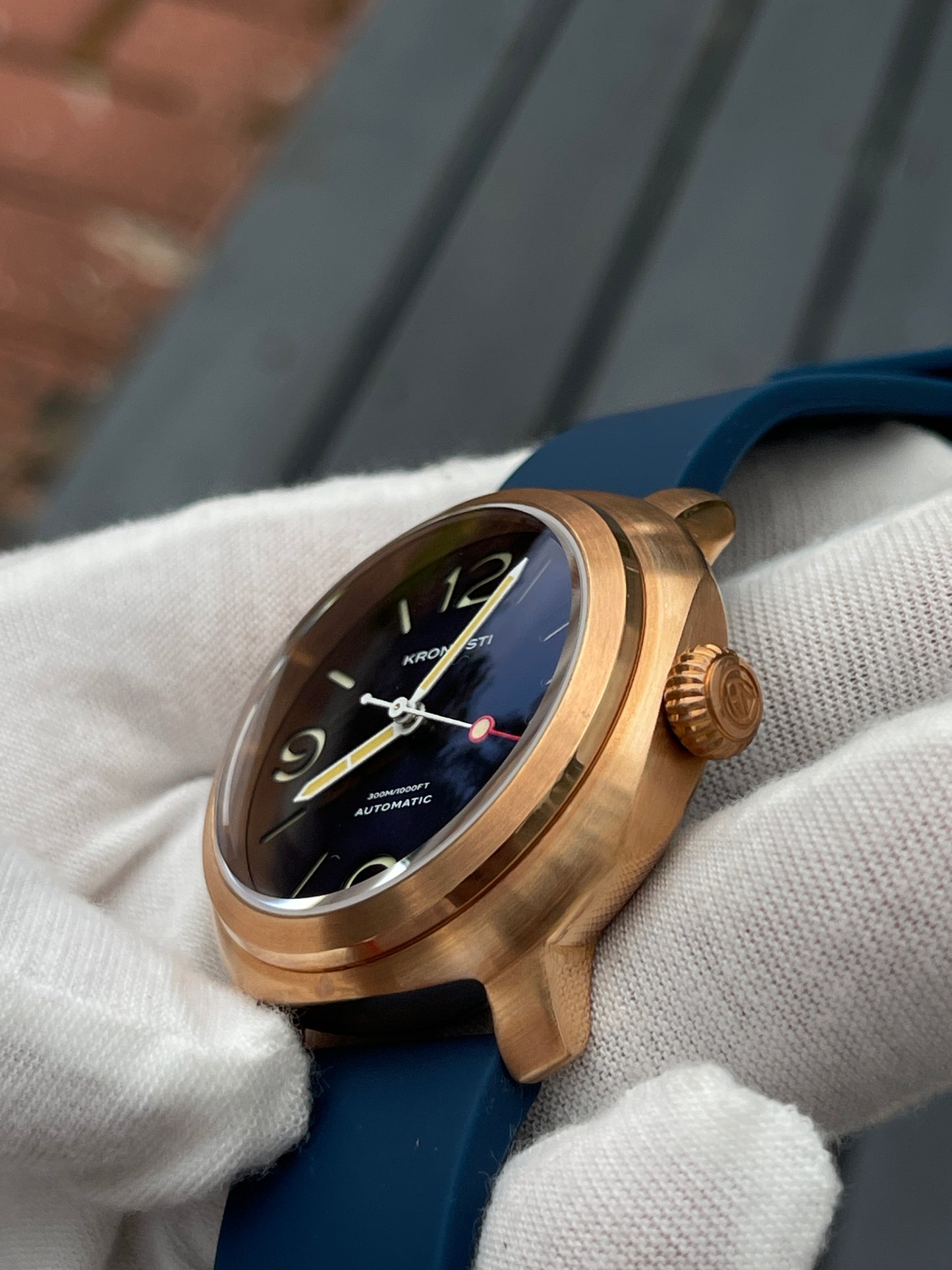 KRONOSTI Voyager Horizon – Three-Hand Bronze