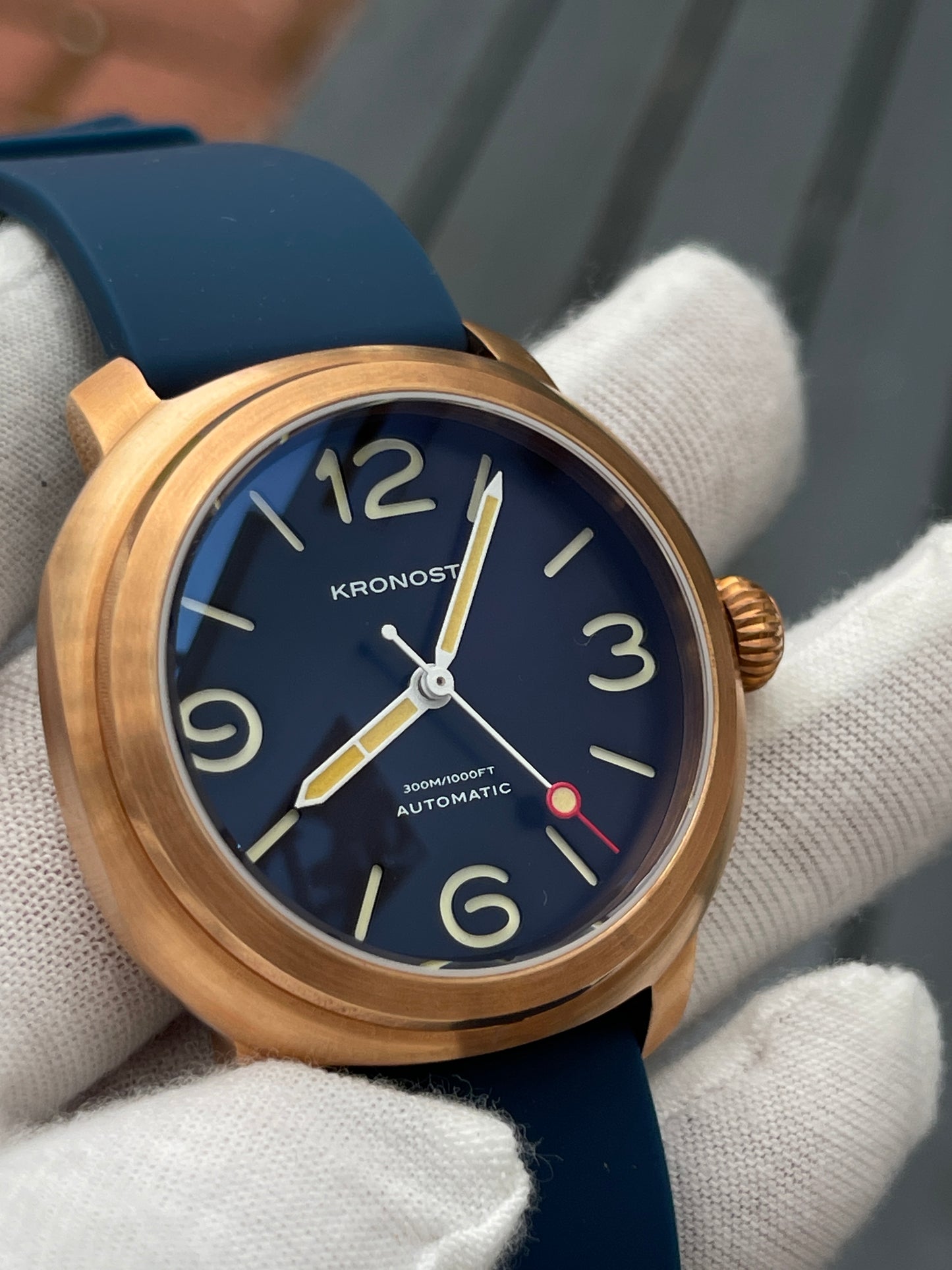 KRONOSTI Voyager Horizon – Three-Hand Bronze