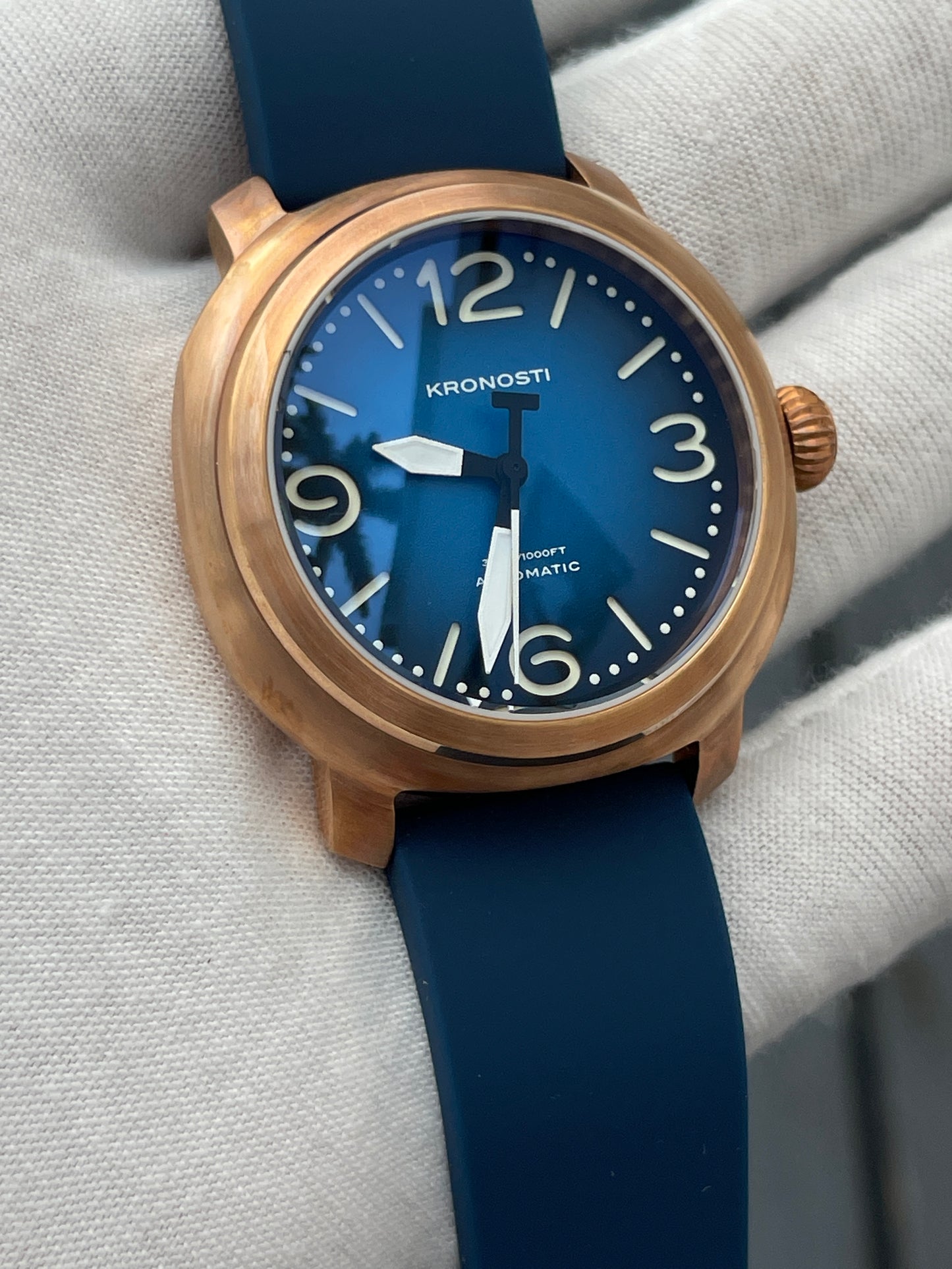 KRONOSTI Voyager Horizon – Three-Hand Bronze