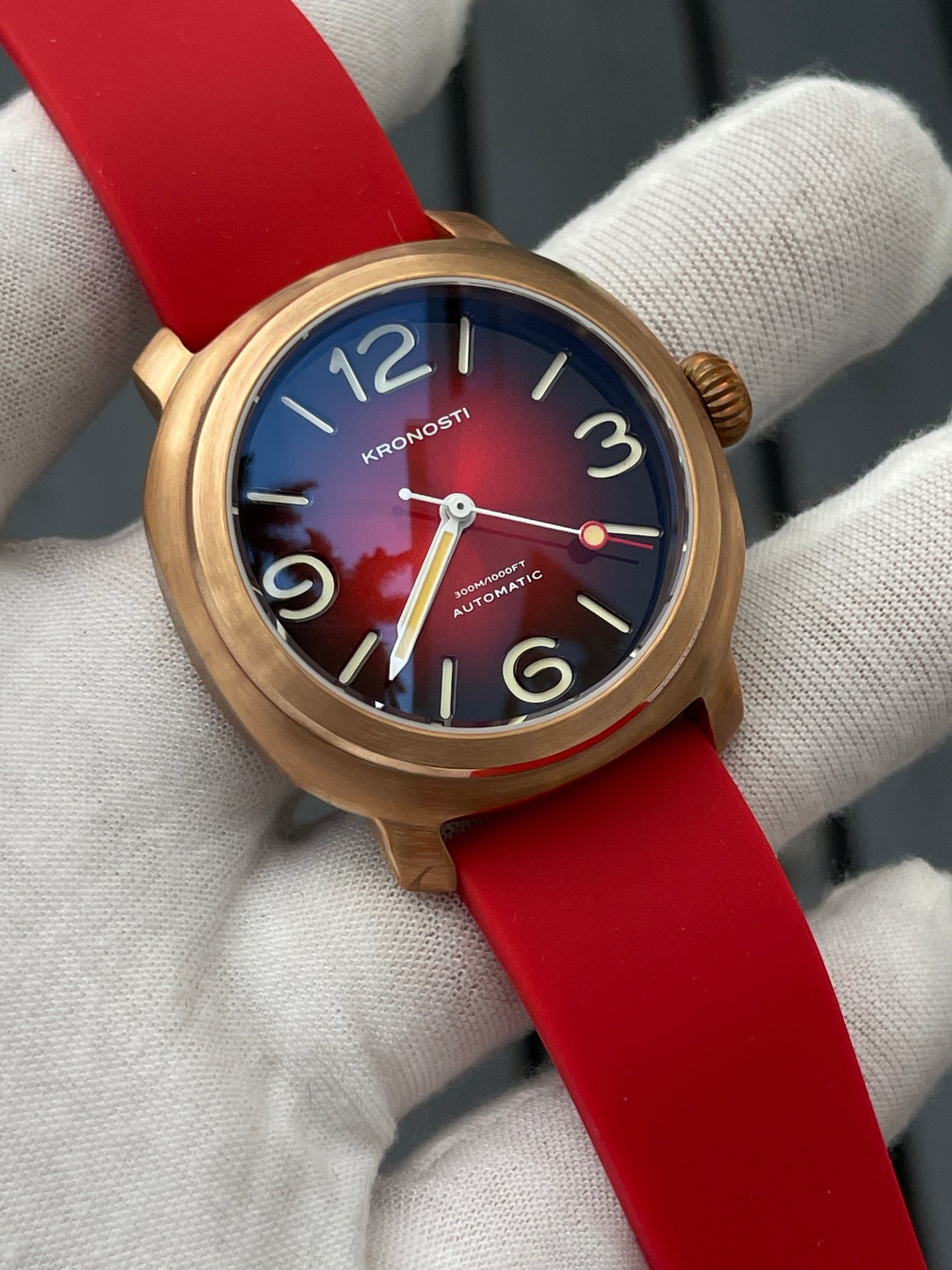 KRONOSTI Voyager Horizon – Three-Hand Bronze