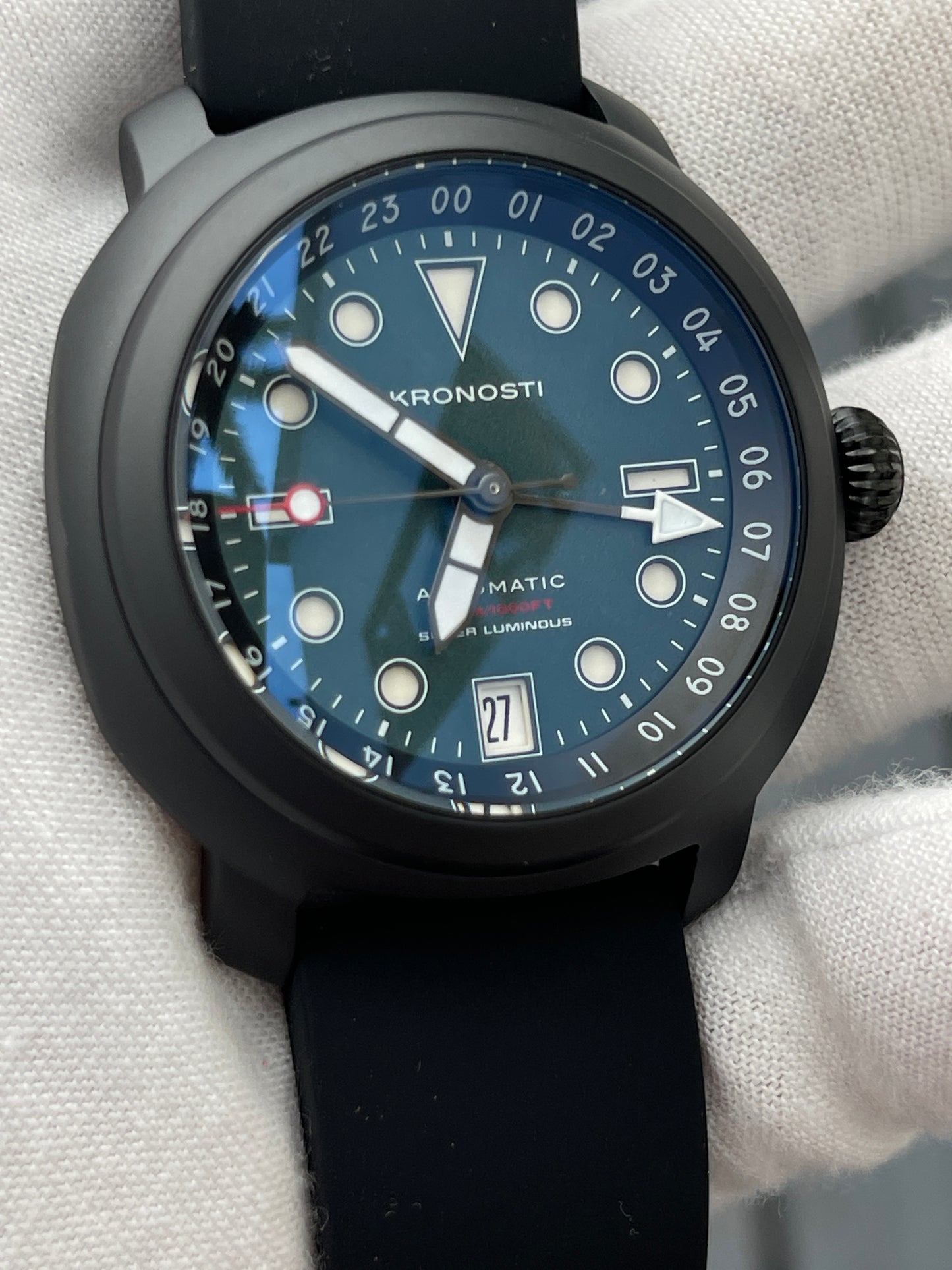 KRONOSTI Voyager Horizon – GMT Black Titanium