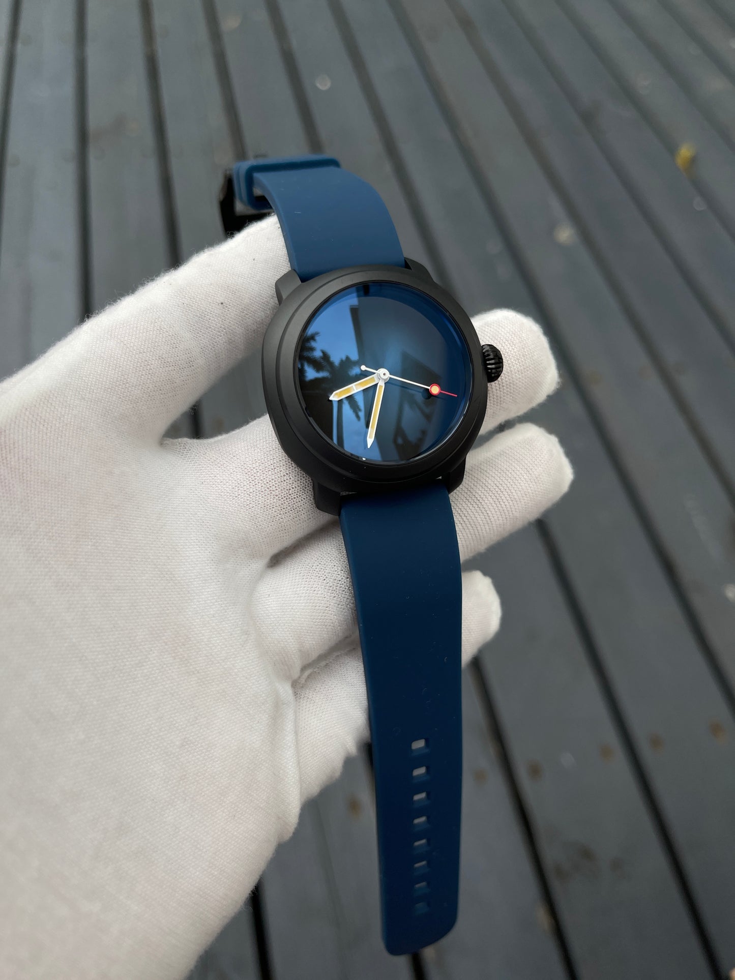 KRONOSTI Voyager Horizon – Three-Hand Black Titanium