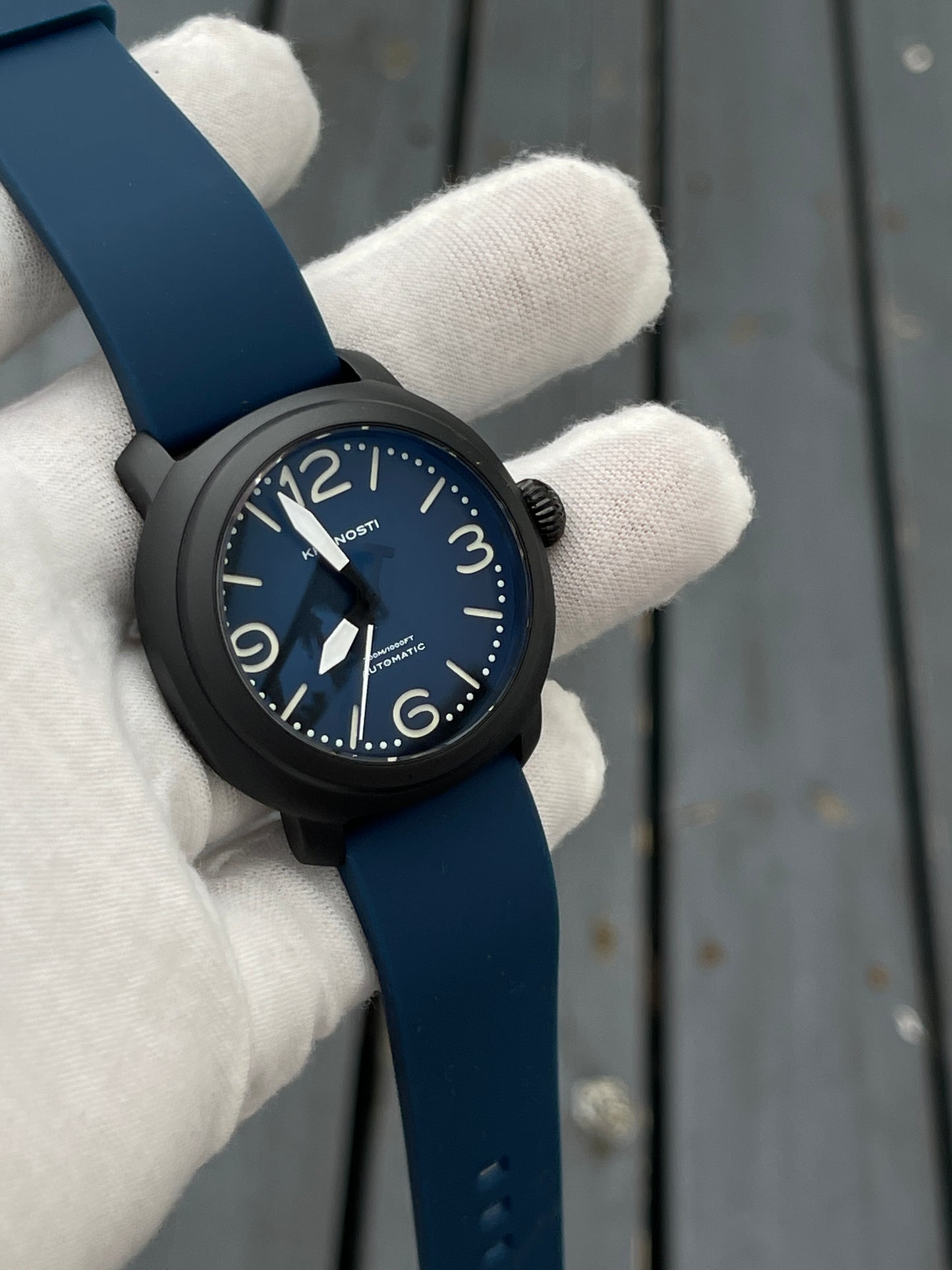 KRONOSTI Voyager Horizon – Three-Hand Black Titanium