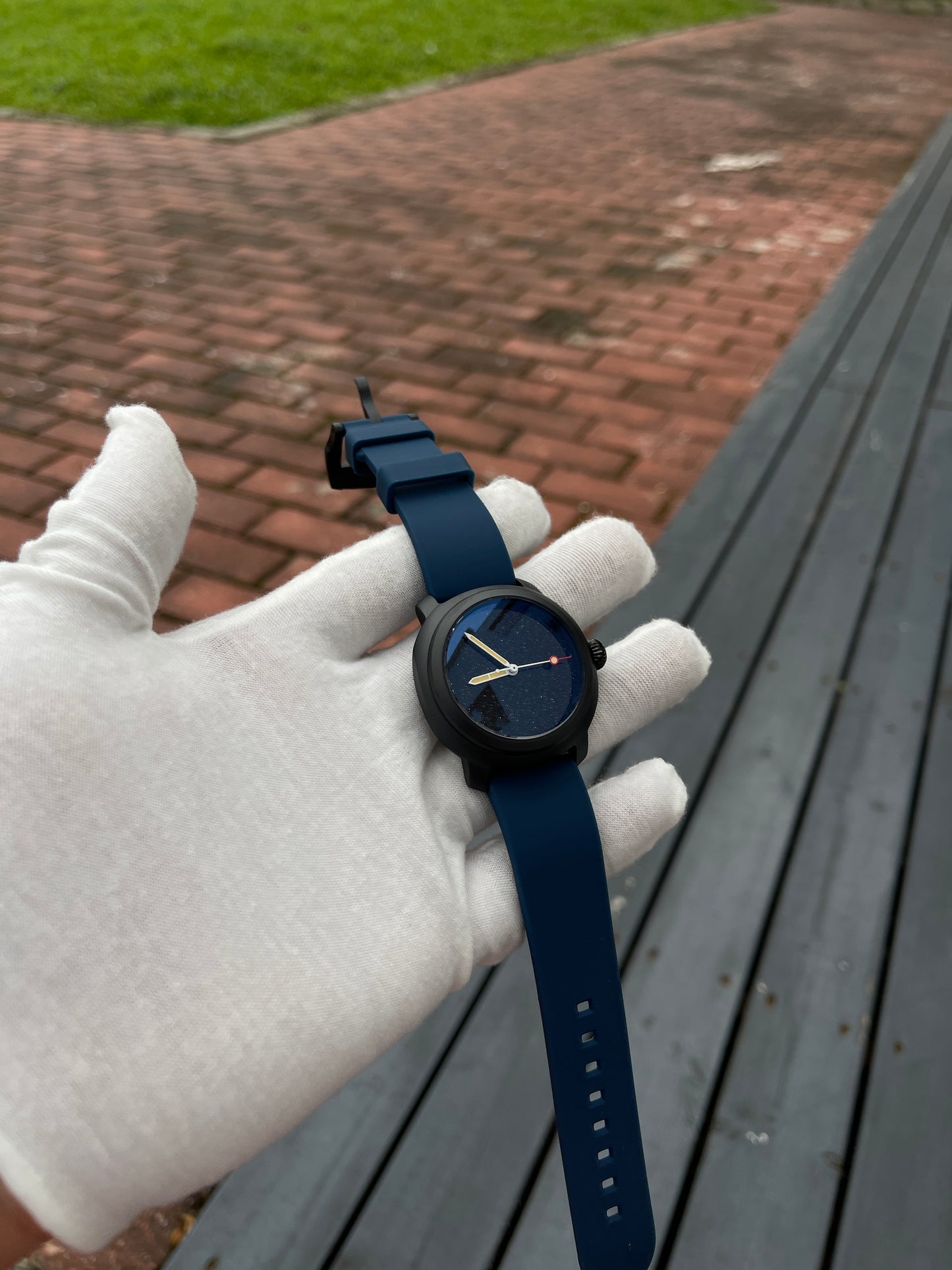 KRONOSTI Voyager Horizon – Three-Hand Black Titanium