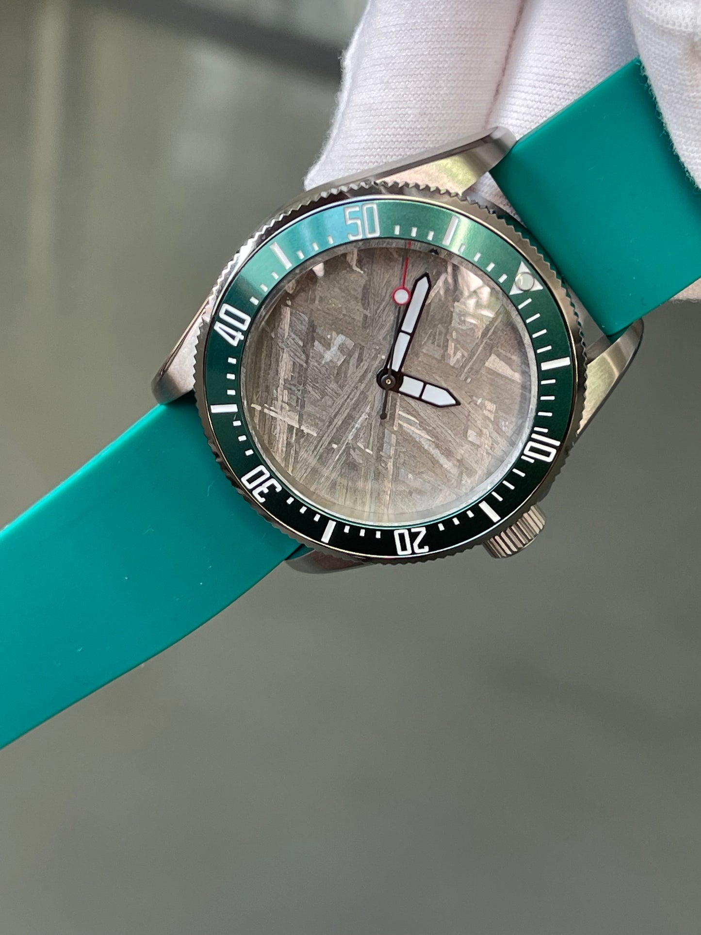 KRONOSTI Deep Explorer – Meteorite Dial (Three-Hand with Date)