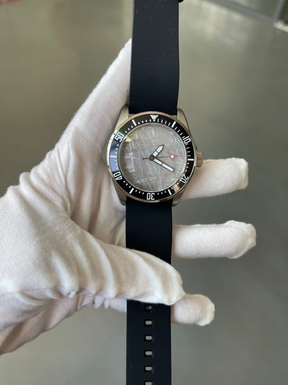 KRONOSTI Deep Explorer – Meteorite Dial (Three-Hand with Date)