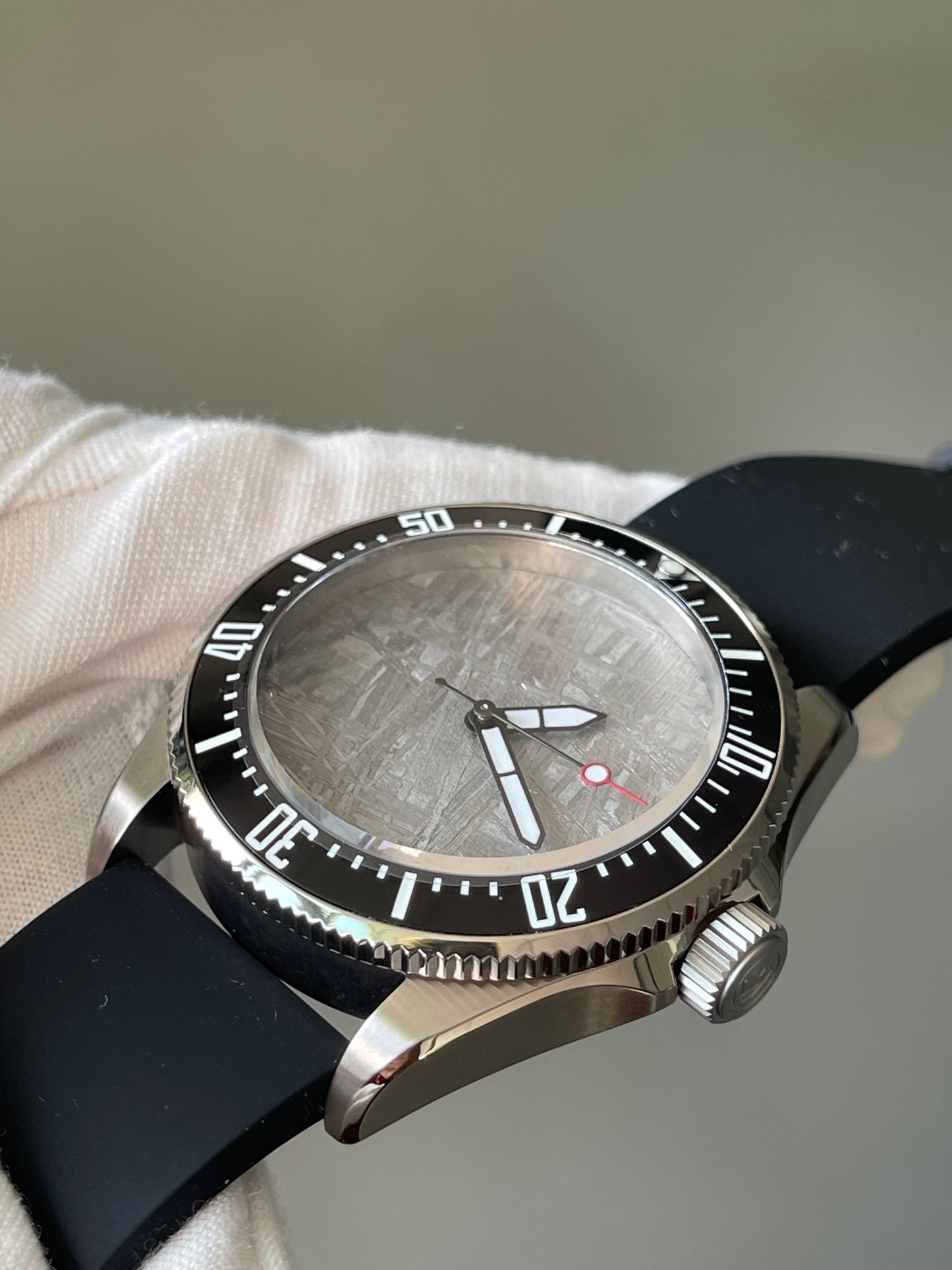 KRONOSTI Deep Explorer – Meteorite Dial (Three-Hand with Date)