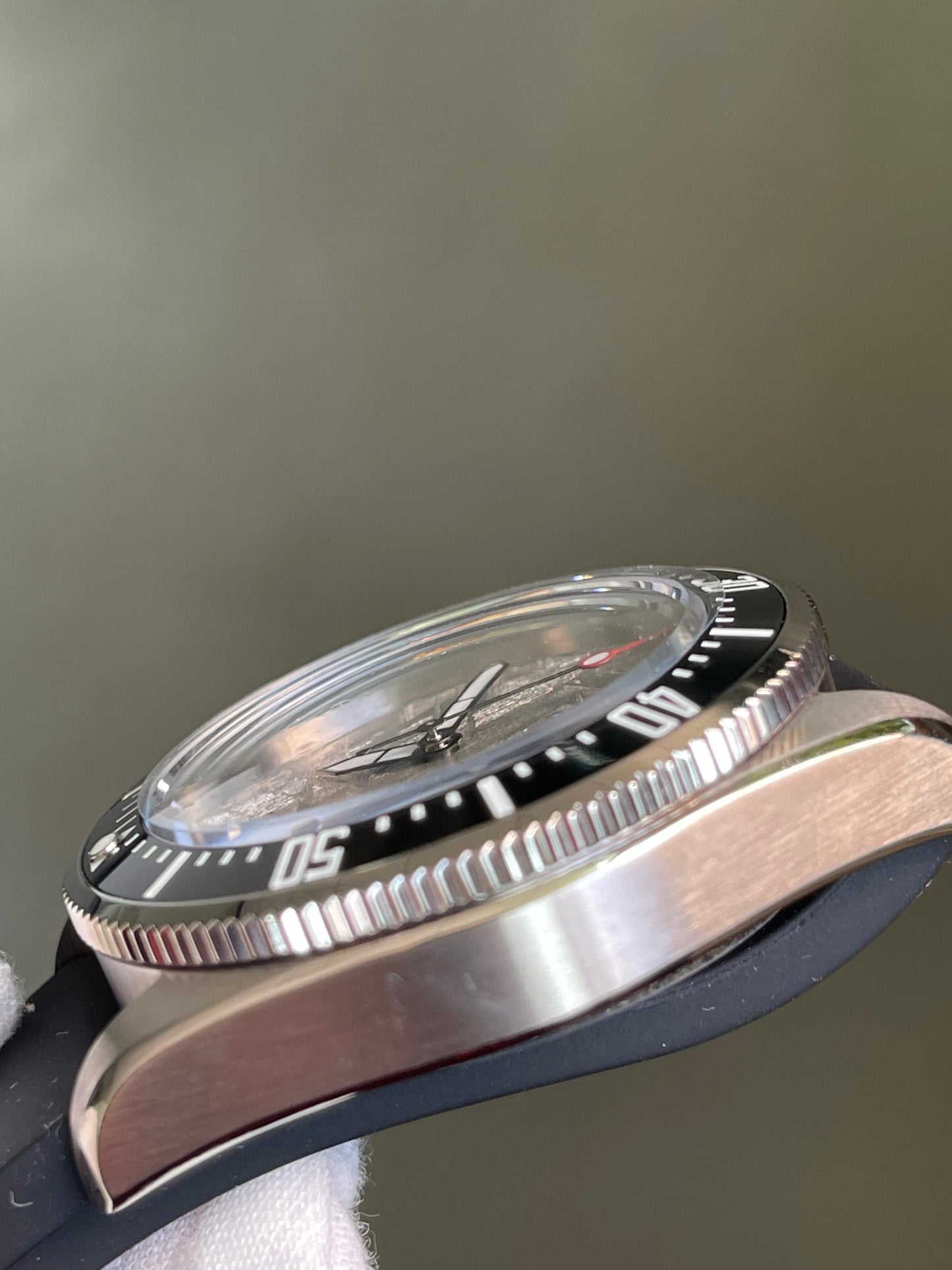 KRONOSTI Deep Explorer – Meteorite Dial (Three-Hand with Date)