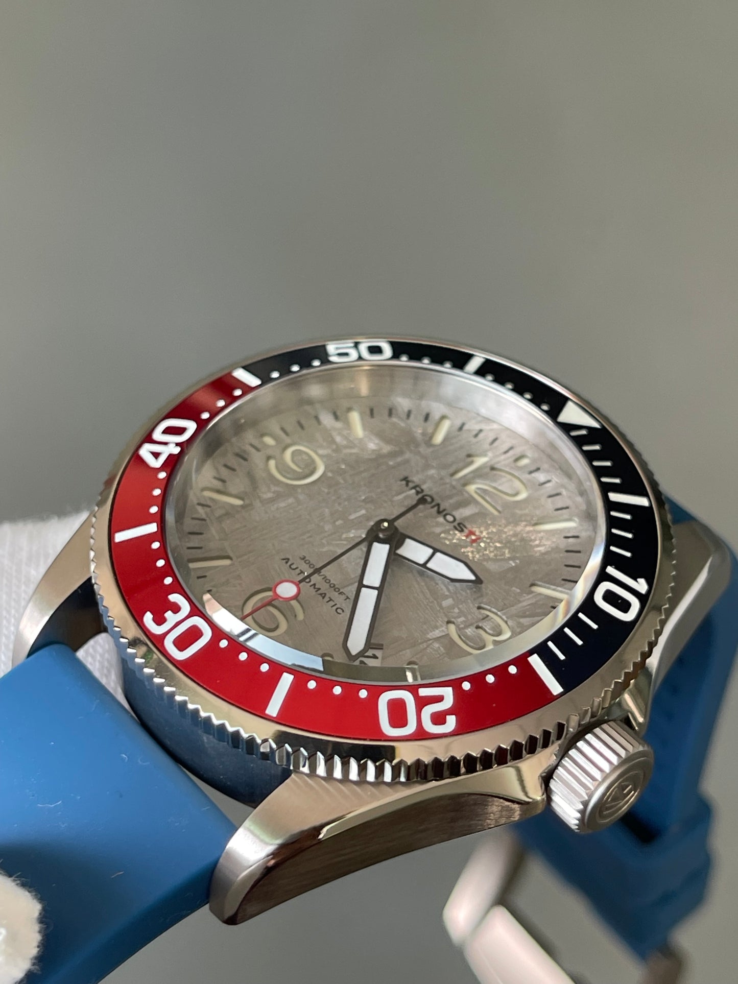 KRONOSTI Deep Explorer – Meteorite Dial (Three-Hand with Date)