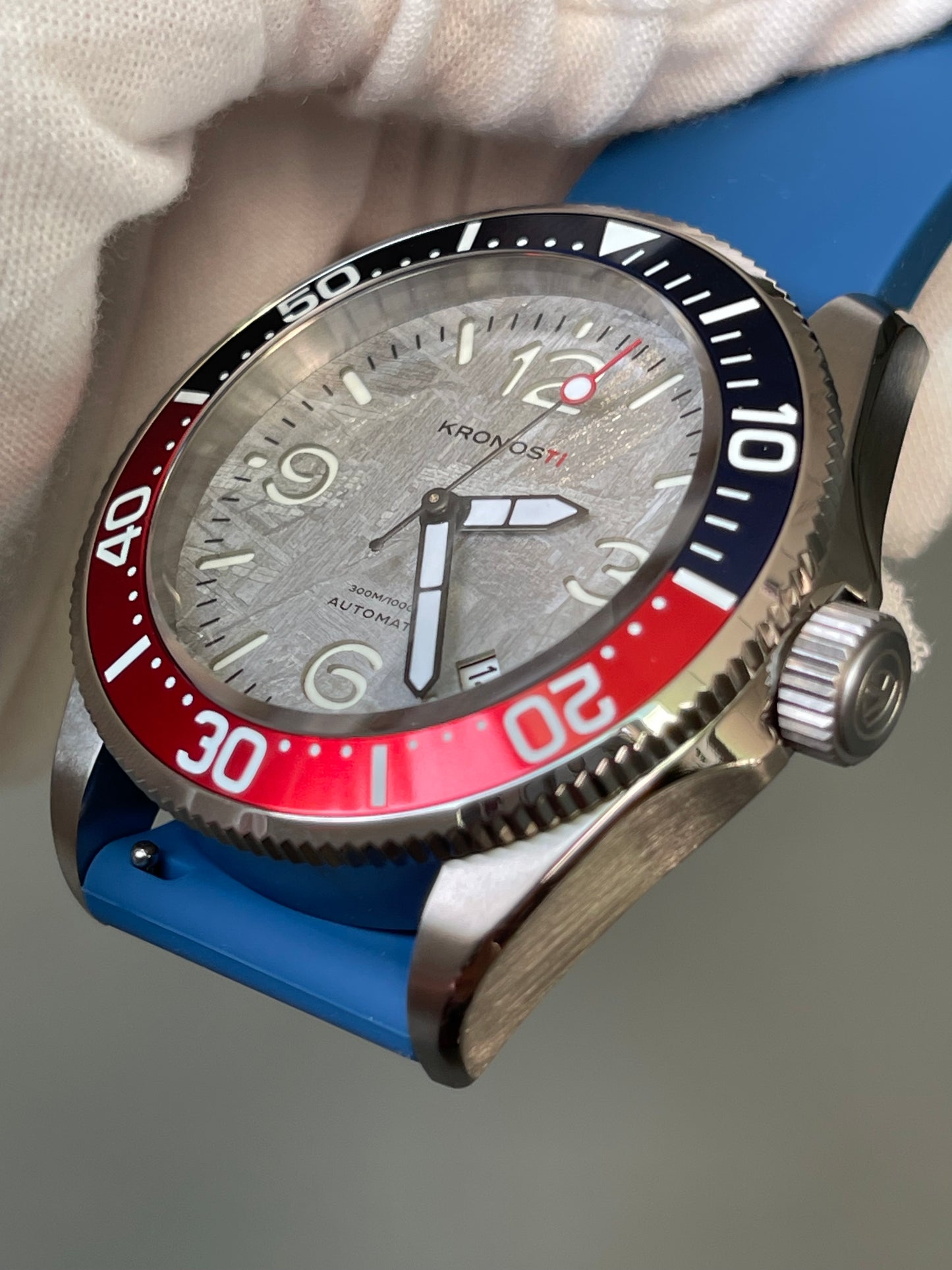 KRONOSTI Deep Explorer – Meteorite Dial (Three-Hand with Date)