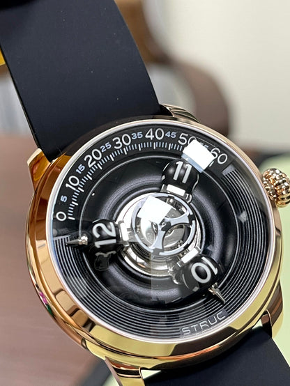 Time Shuttle Mechanical Watch – Redefining Time | Single-Color Chapter Ring