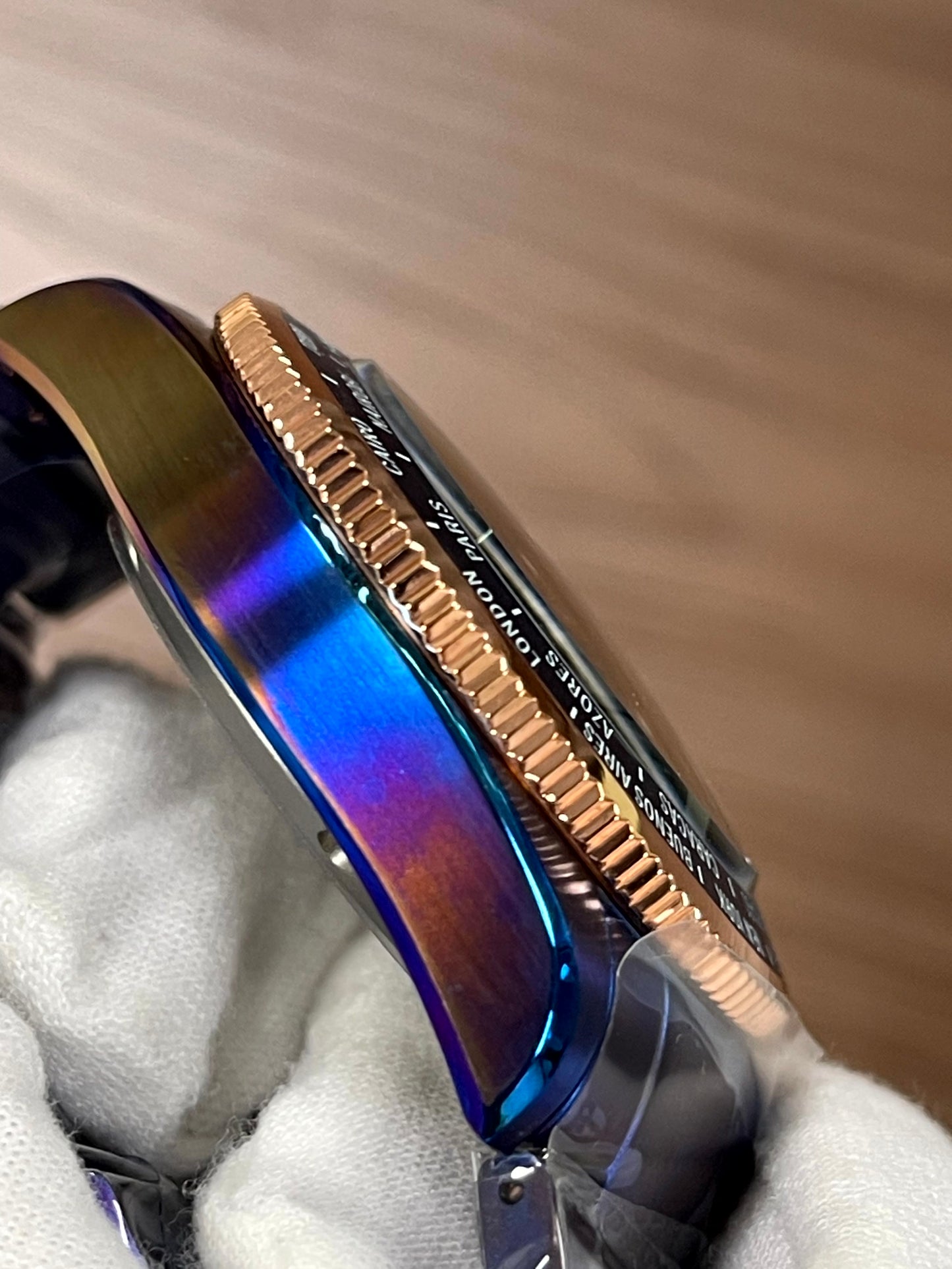 KRONOSTI Deep Explorer – Aurora Titanium Series