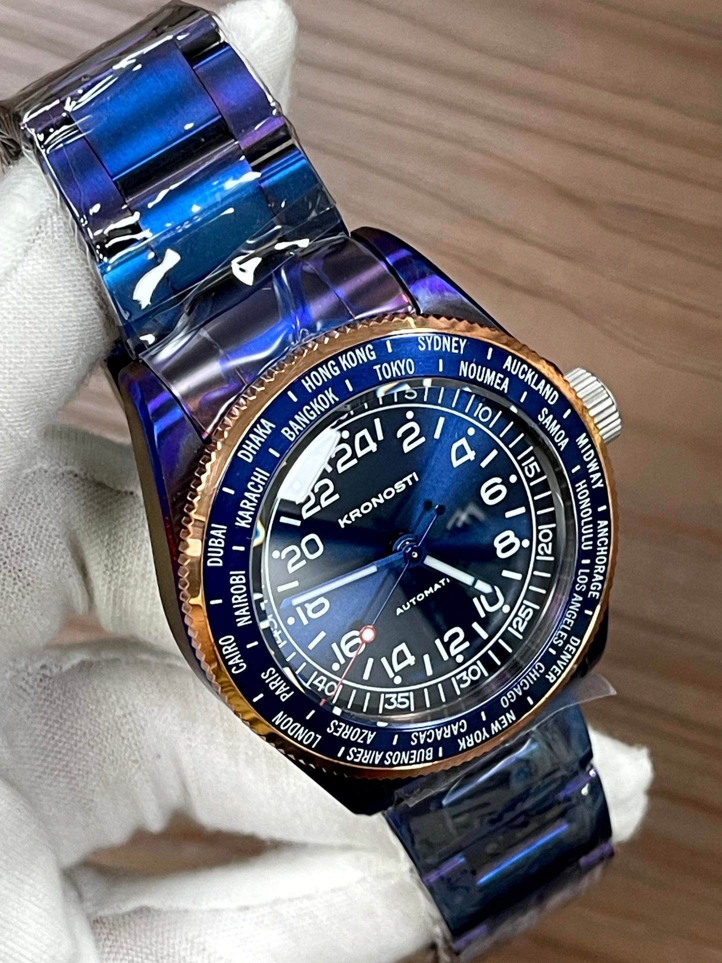 KRONOSTI Deep Explorer – Aurora Titanium Series