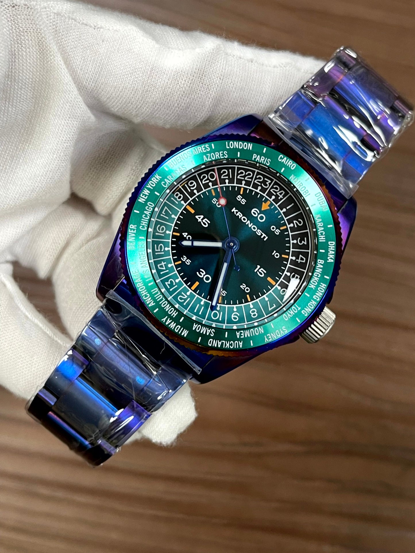 KRONOSTI Deep Explorer – Aurora Titanium Series