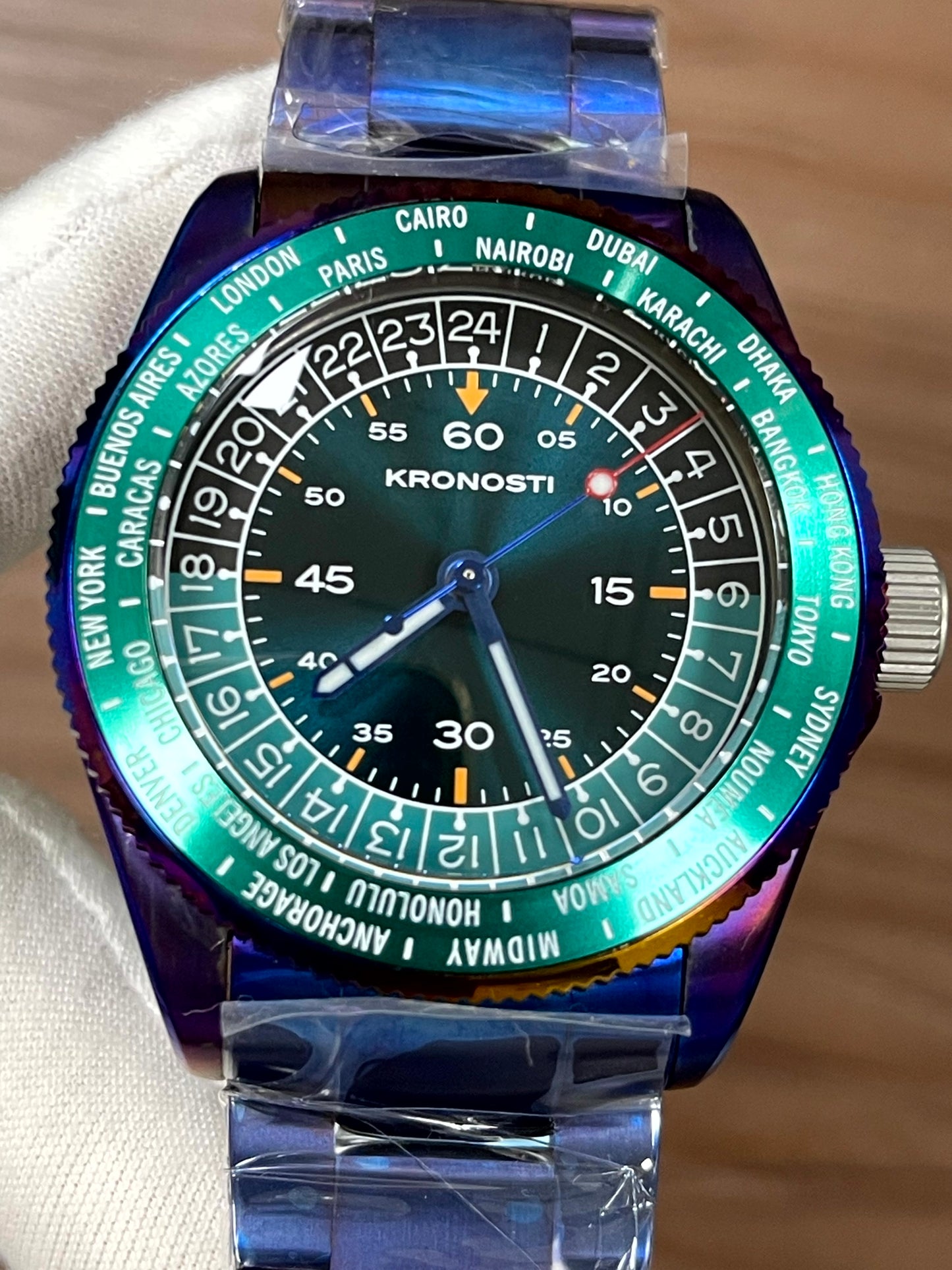 KRONOSTI Deep Explorer – Aurora Titanium Series