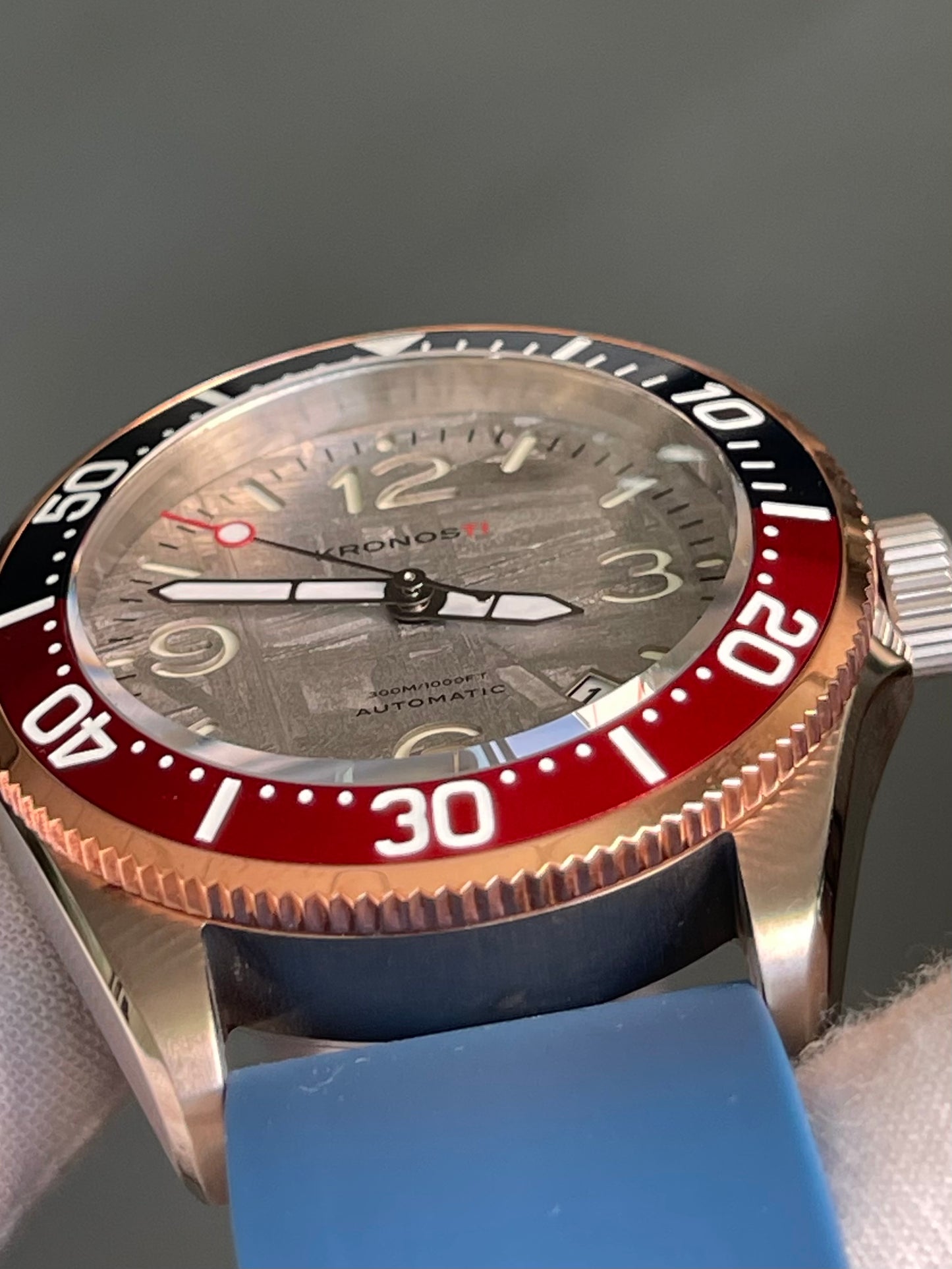 KRONOSTI Deep Explorer – Meteorite Dial (Three-Hand with Date)