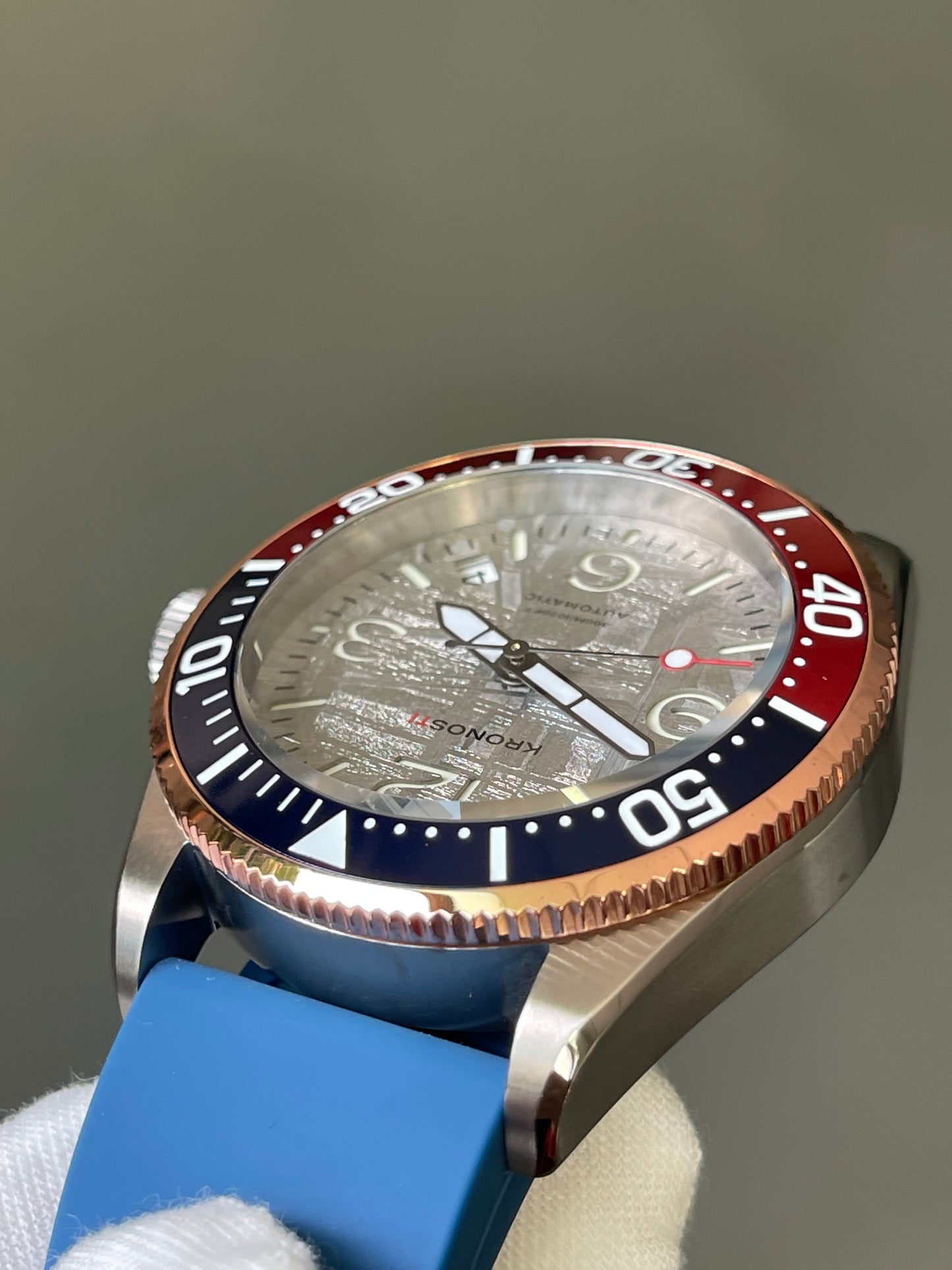 KRONOSTI Deep Explorer – Meteorite Dial (Three-Hand with Date)