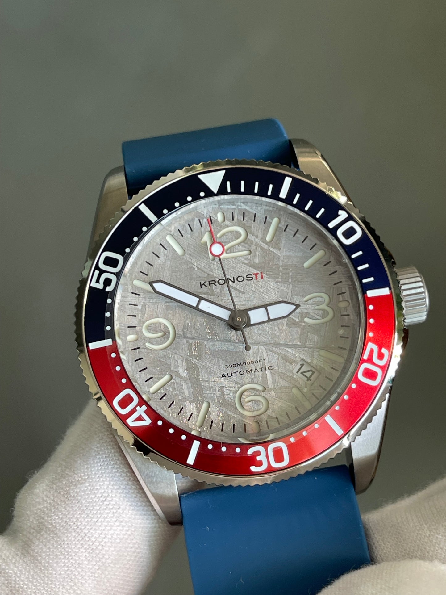 KRONOSTI Deep Explorer – Meteorite Dial (Three-Hand with Date)
