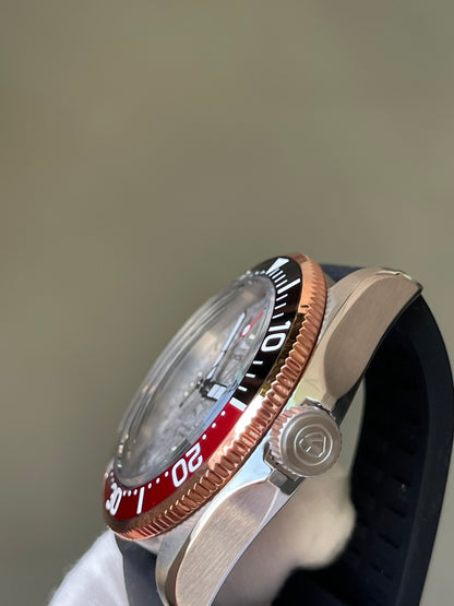 KRONOSTI Deep Explorer – Meteorite Dial (Three-Hand with Date)
