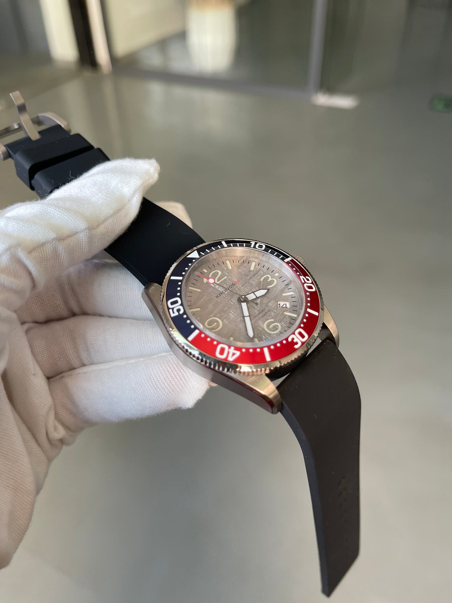 KRONOSTI Deep Explorer – Meteorite Dial (Three-Hand with Date)