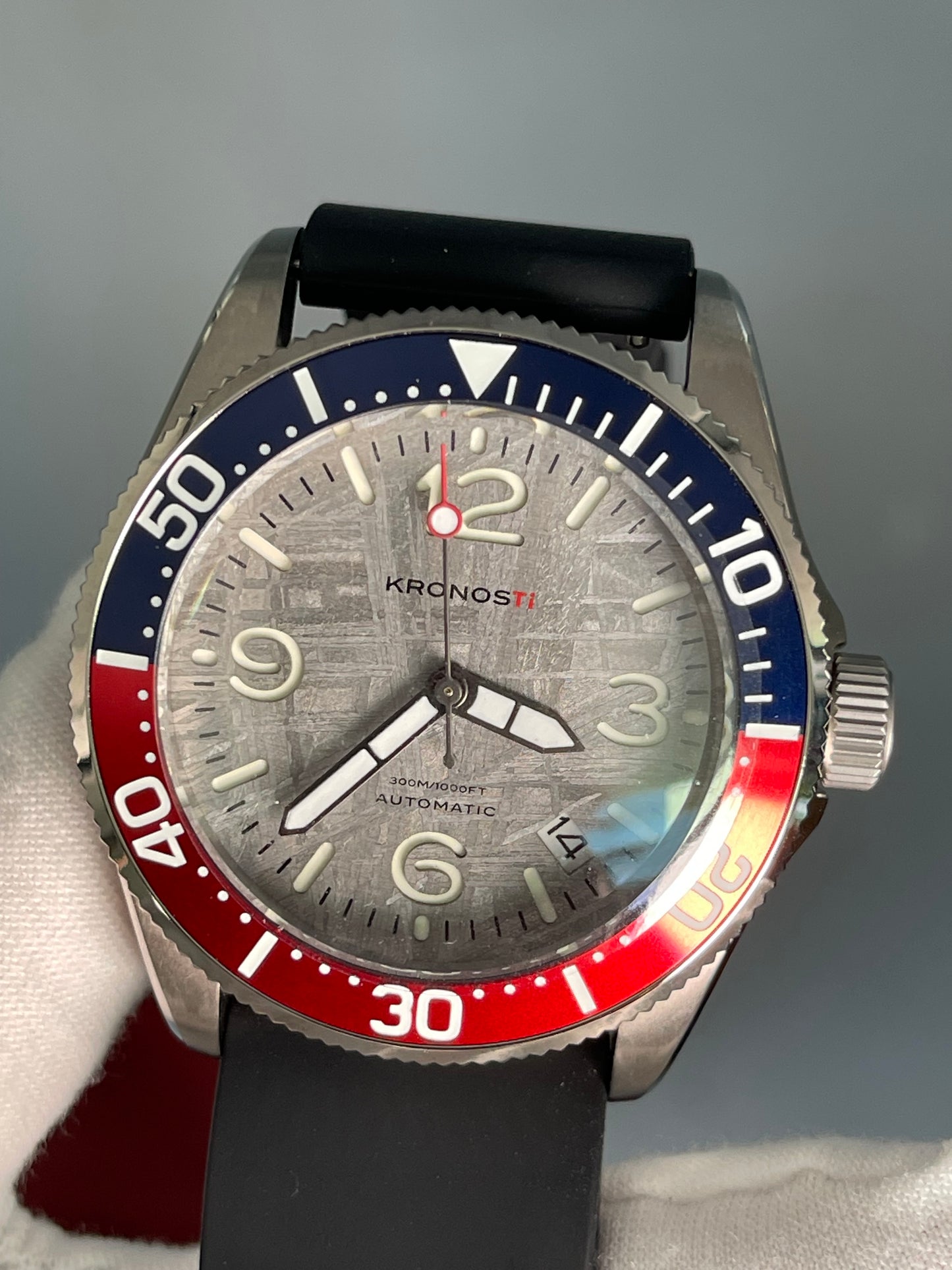 KRONOSTI Deep Explorer – Meteorite Dial (Three-Hand with Date)