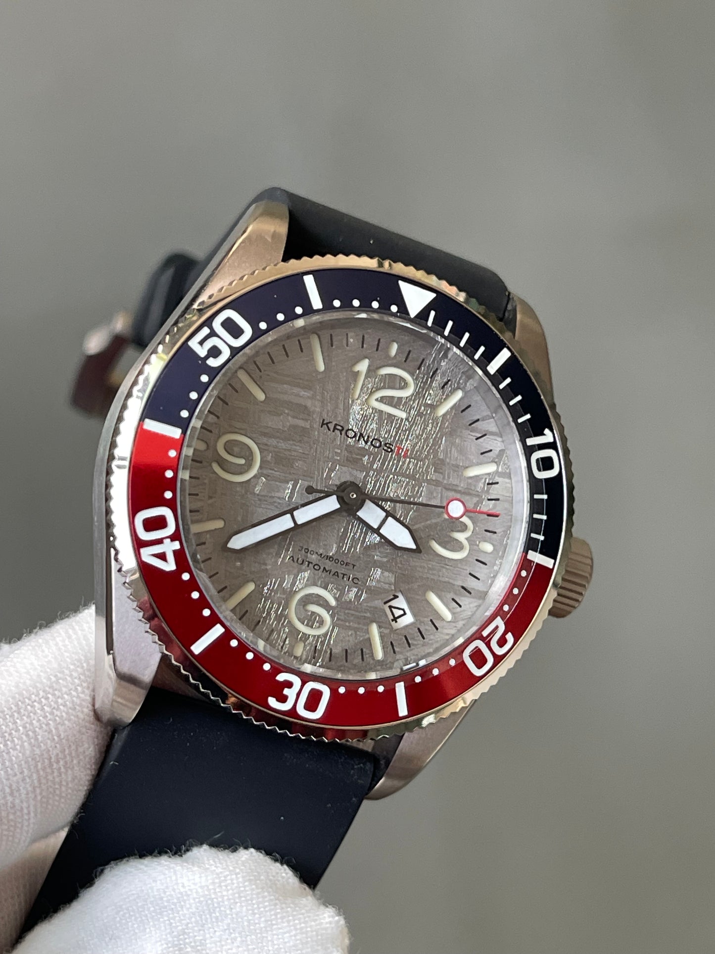 KRONOSTI Deep Explorer – Meteorite Dial (Three-Hand with Date)