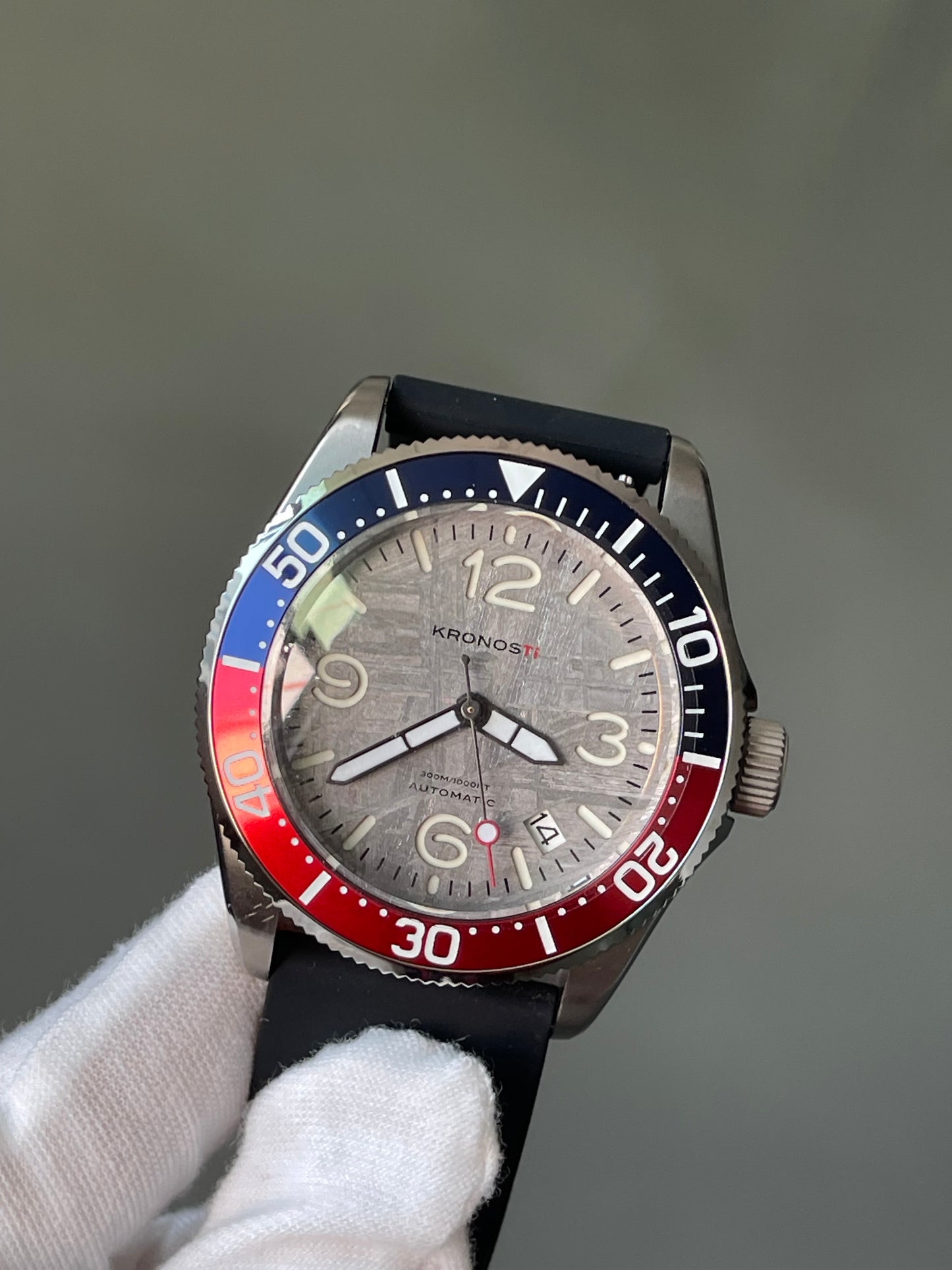 KRONOSTI Deep Explorer – Meteorite Dial (Three-Hand with Date)