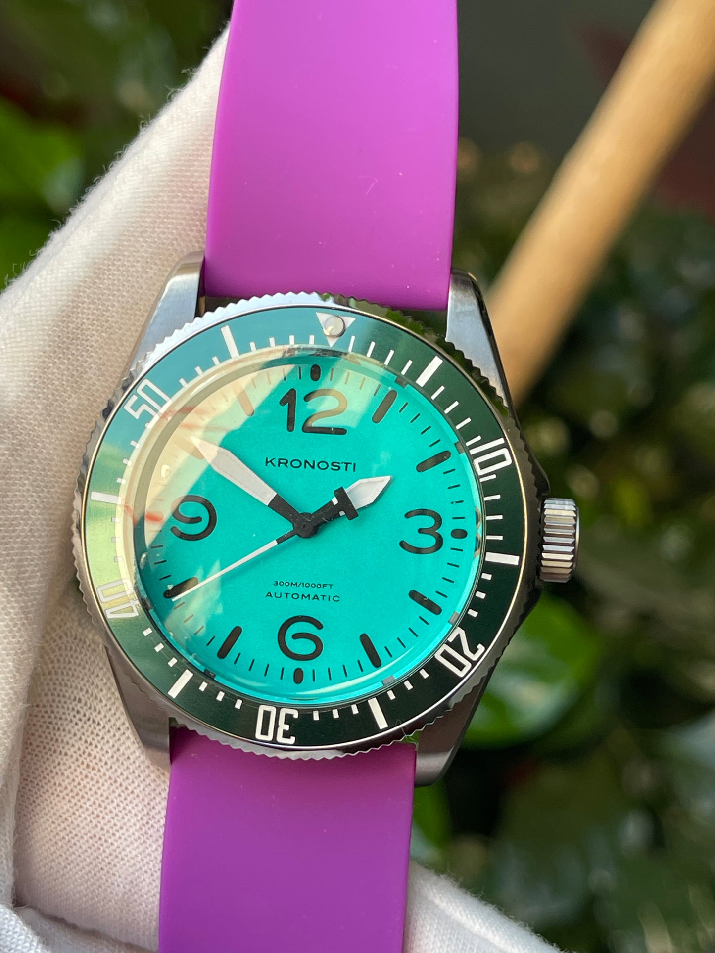 KRONOSTI Deep Explorer – Adventure Dial （Three-Hand）