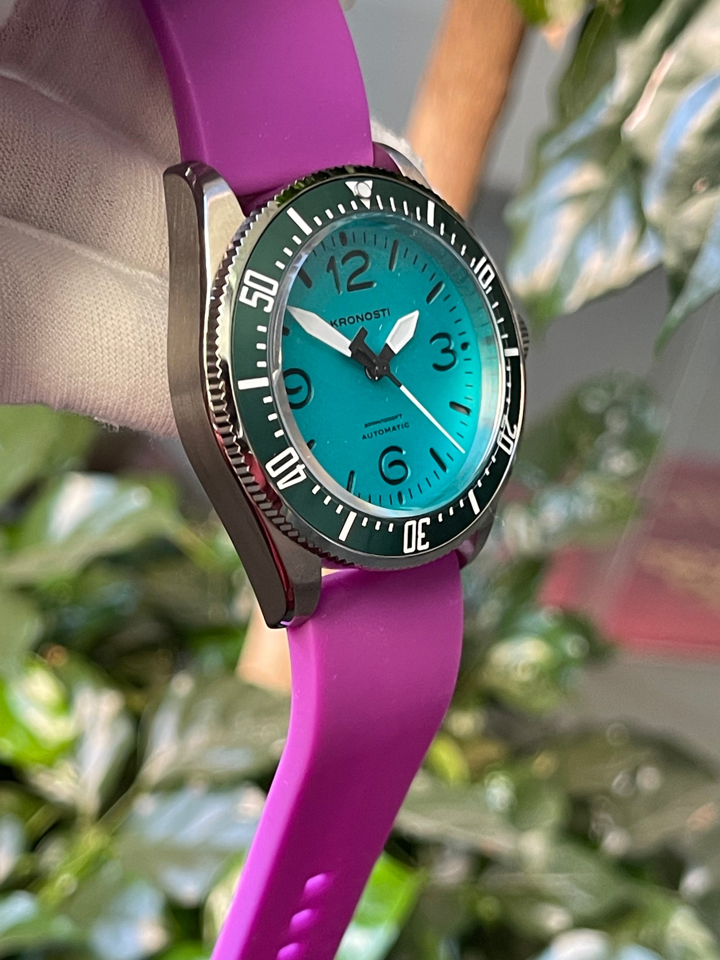 KRONOSTI Deep Explorer – Adventure Dial （Three-Hand）