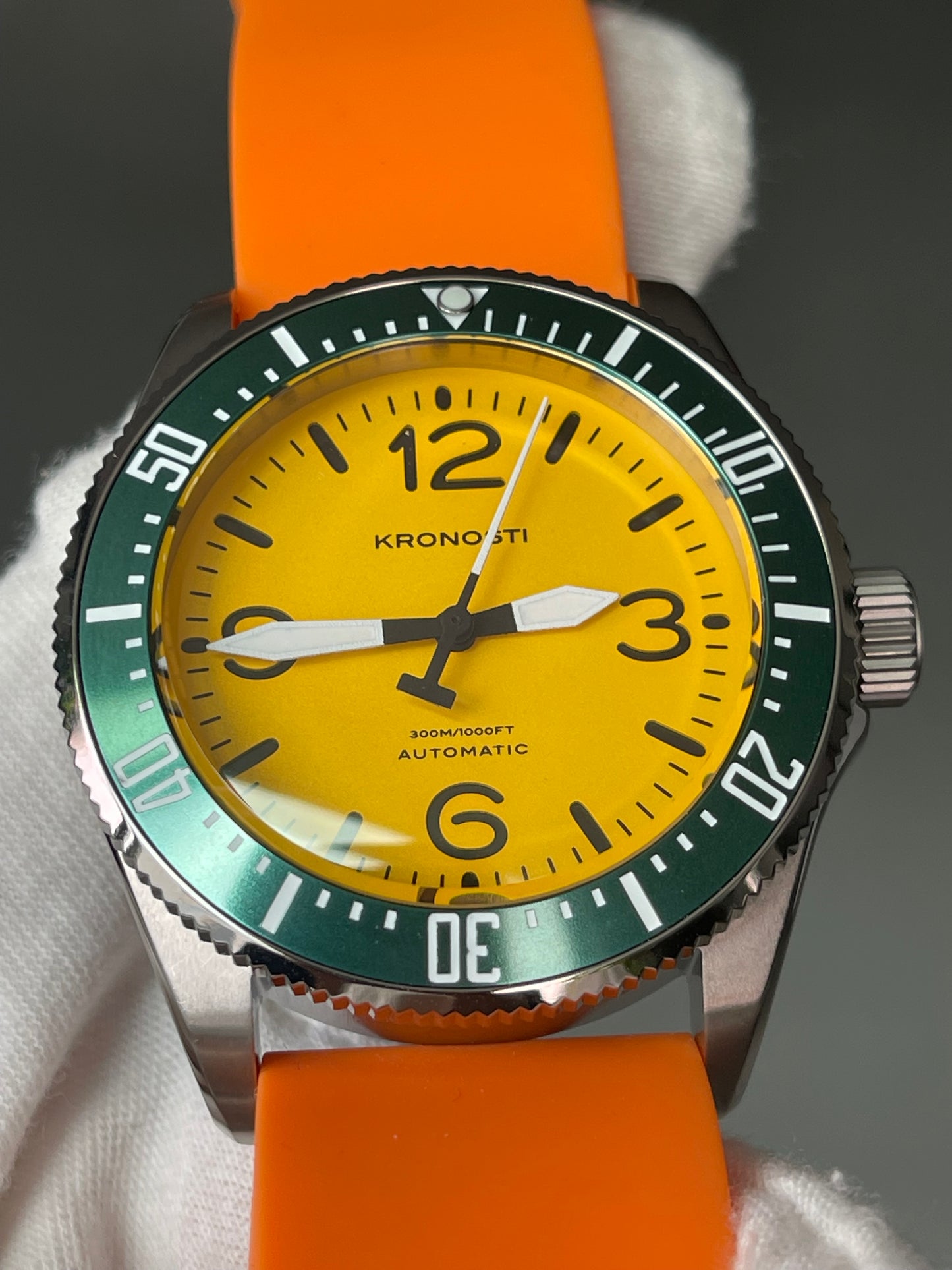 KRONOSTI Deep Explorer – Adventure Dial （Three-Hand）