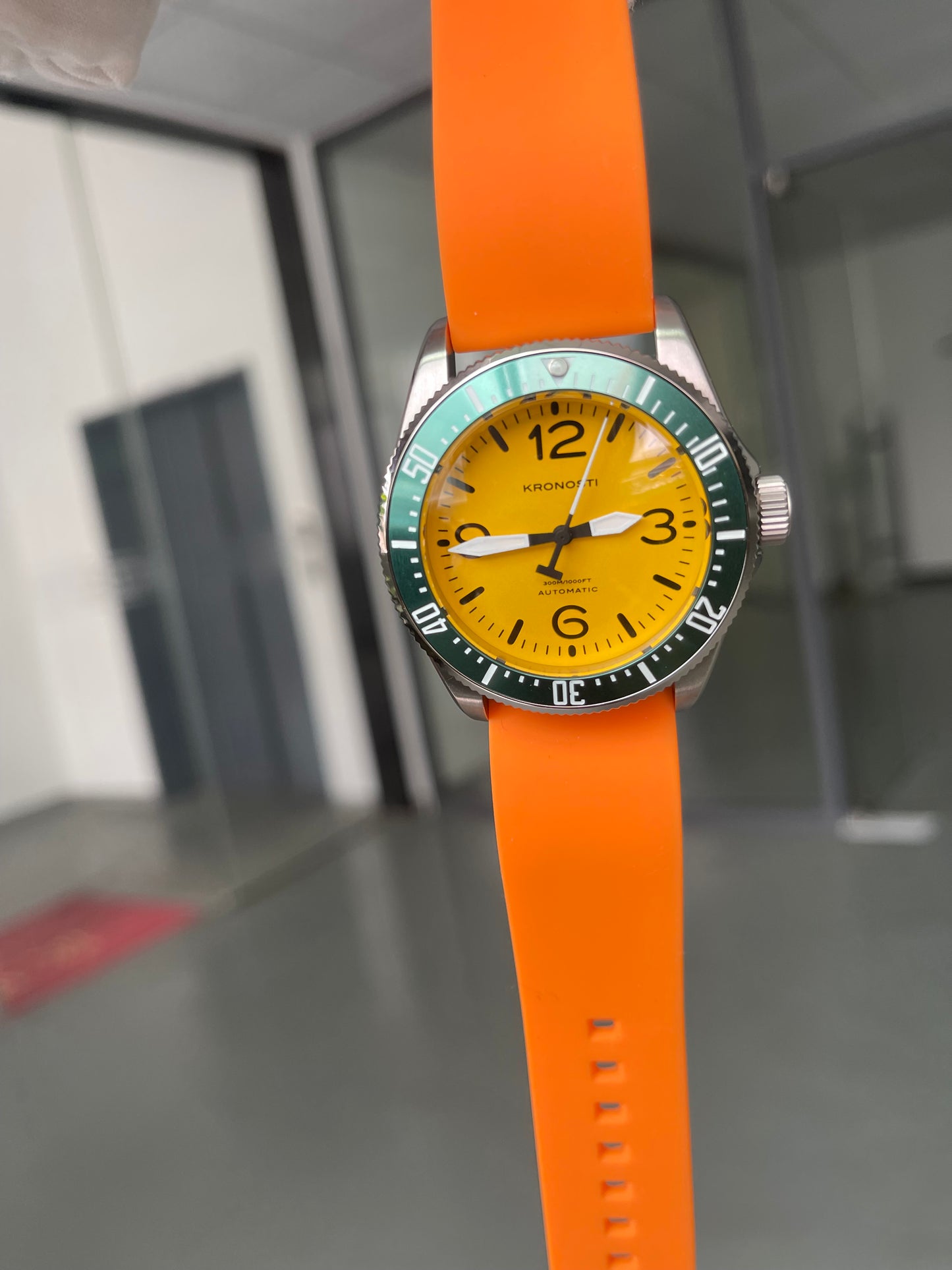 KRONOSTI Deep Explorer – Adventure Dial （Three-Hand）