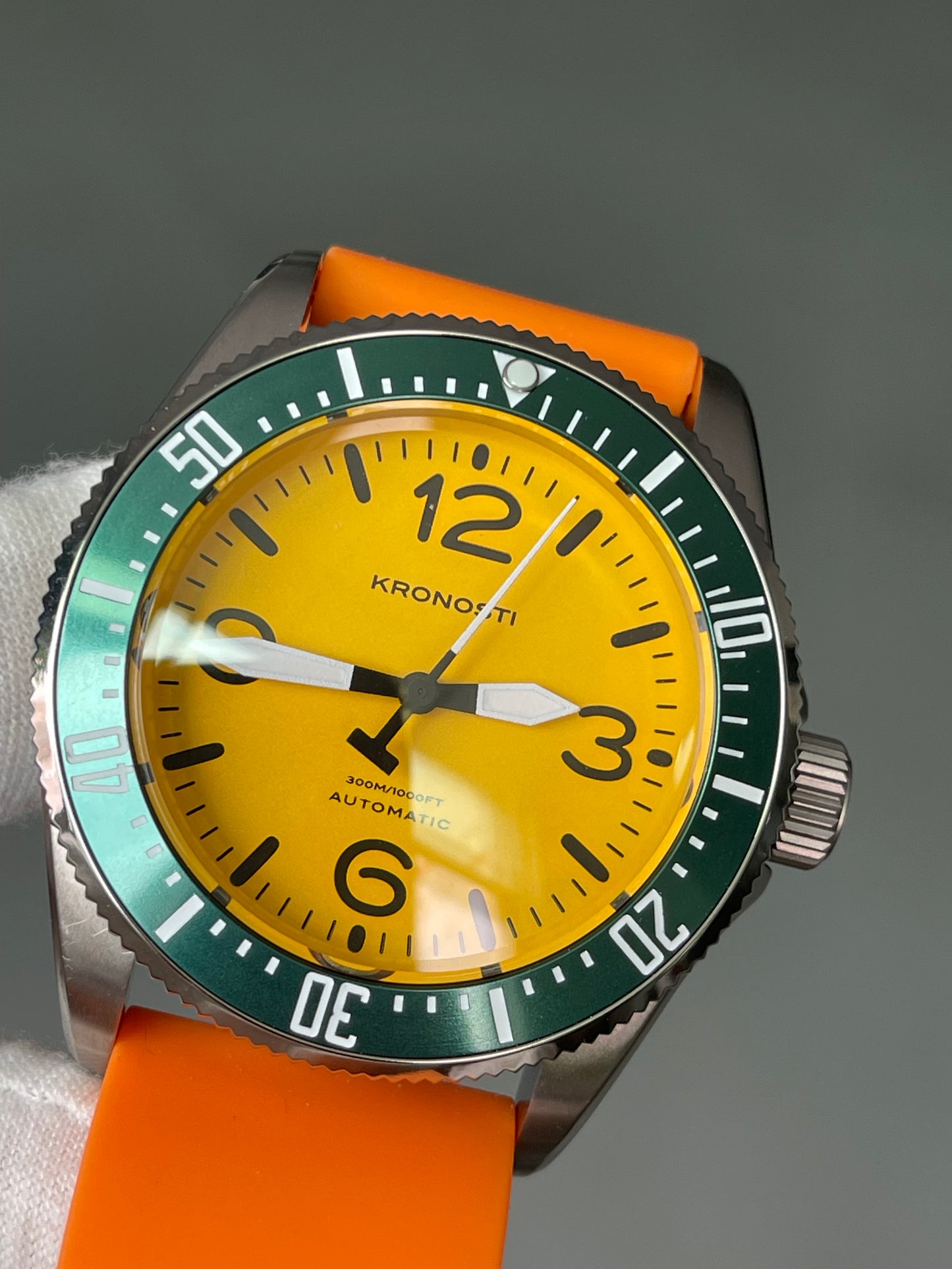 KRONOSTI Deep Explorer – Adventure Dial （Three-Hand）
