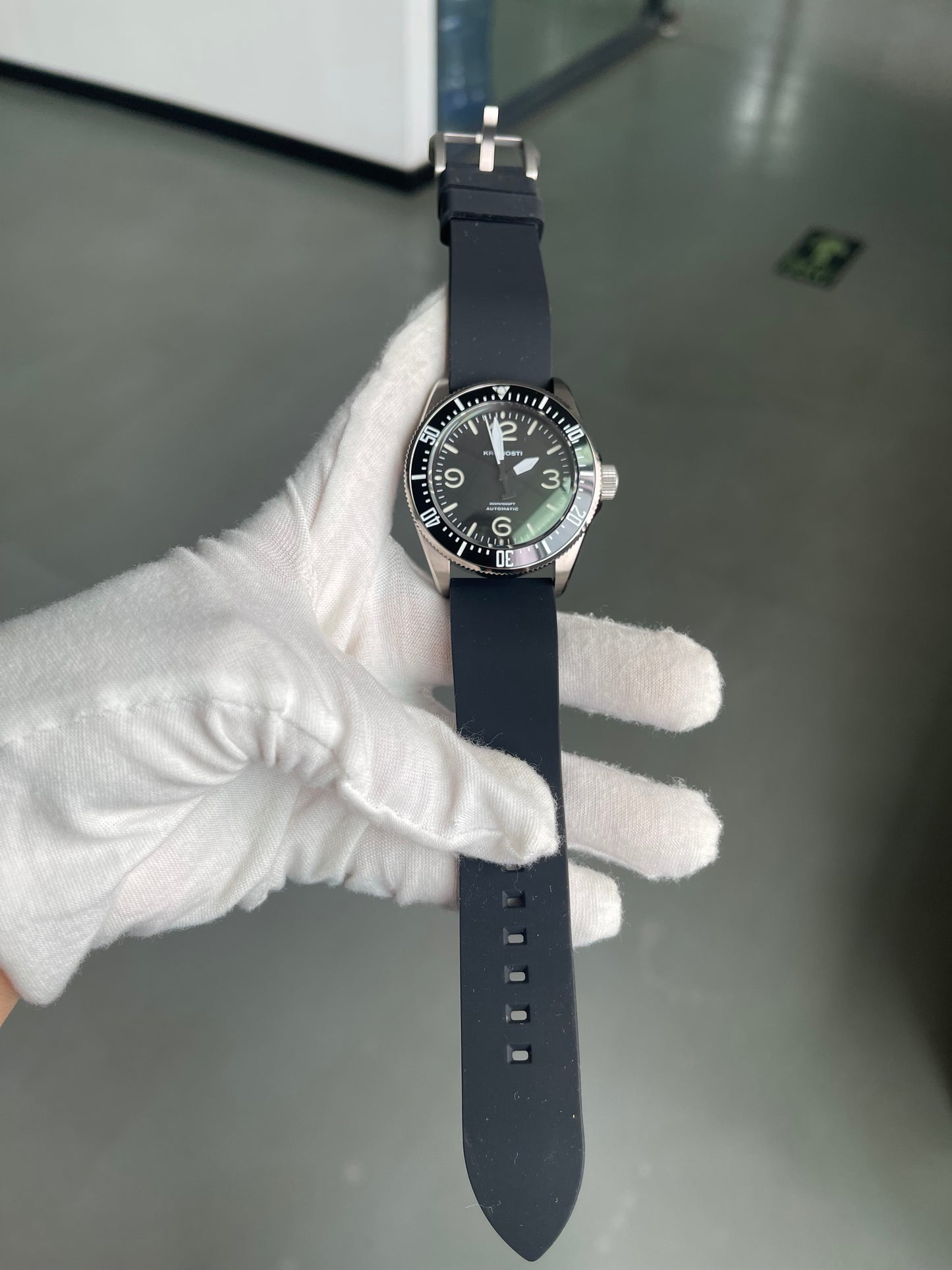 KRONOSTI Deep Explorer – Adventure Dial （Three-Hand）