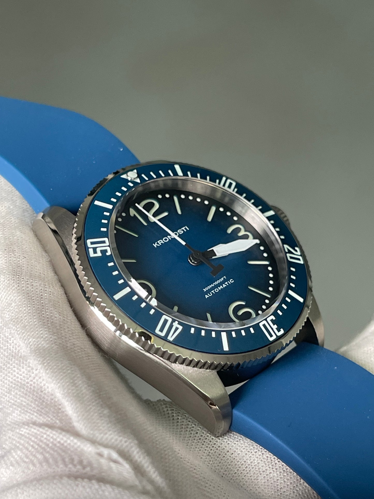 KRONOSTI Deep Explorer – Heritage Diver（Three-Hand）