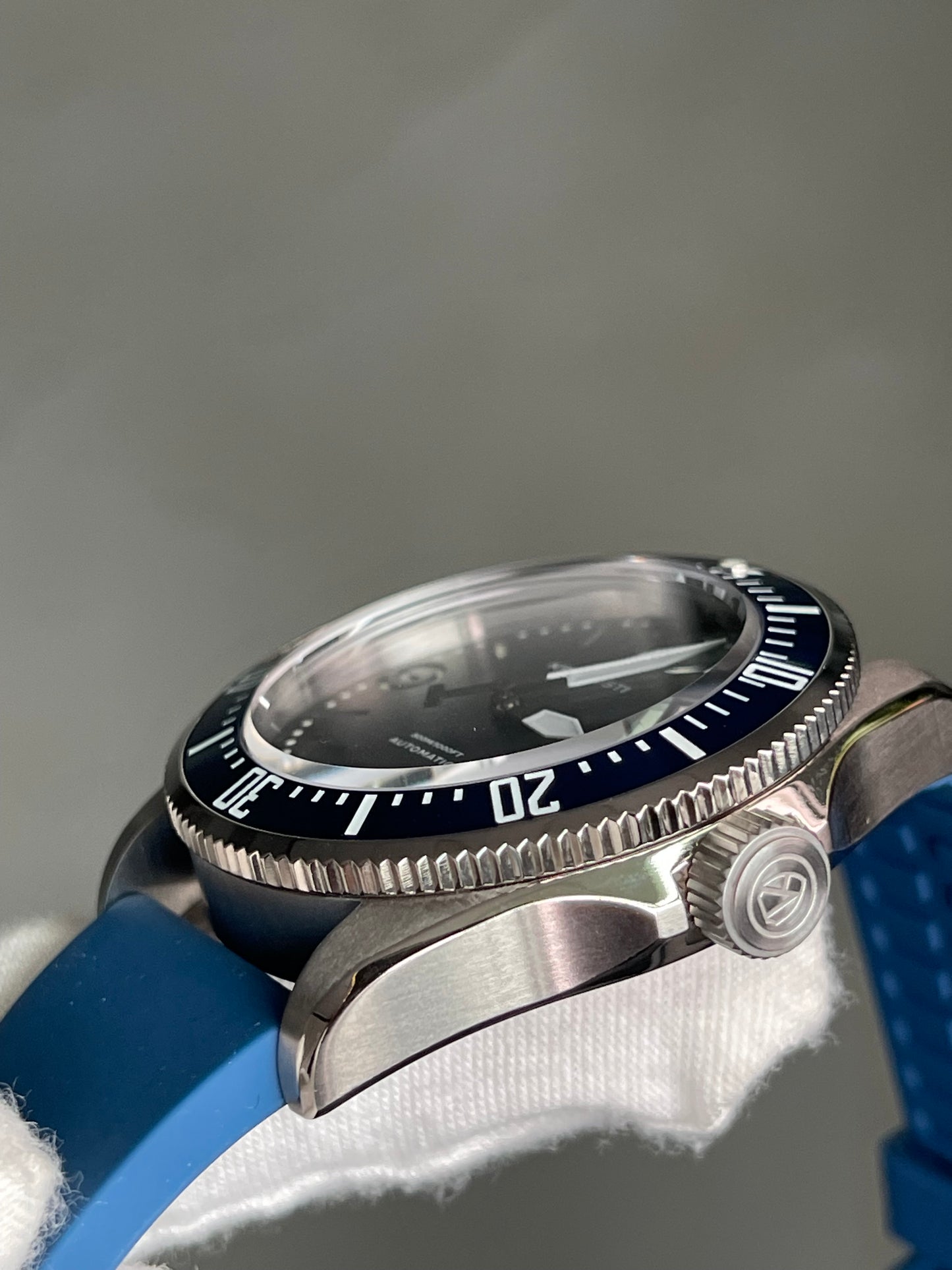 KRONOSTI Deep Explorer – Heritage Diver（Three-Hand）