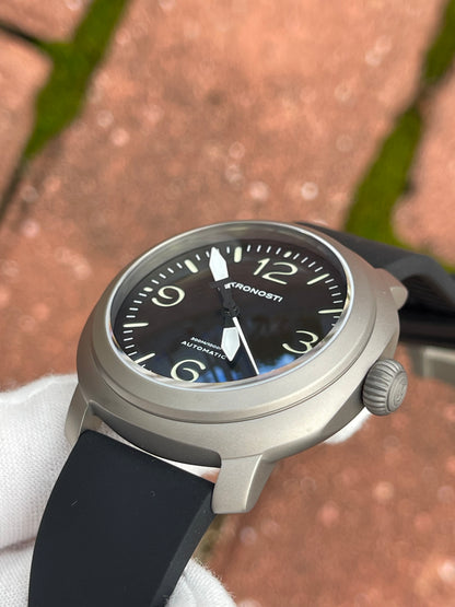 KRONOSTI Voyager Horizon – Three-Hand Titanium