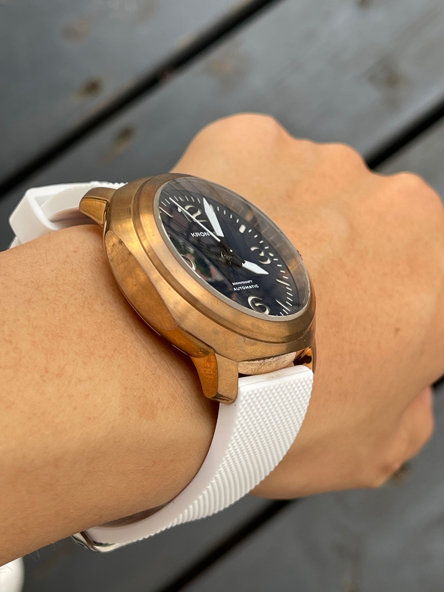 KRONOSTI Voyager Horizon – Three-Hand Bronze