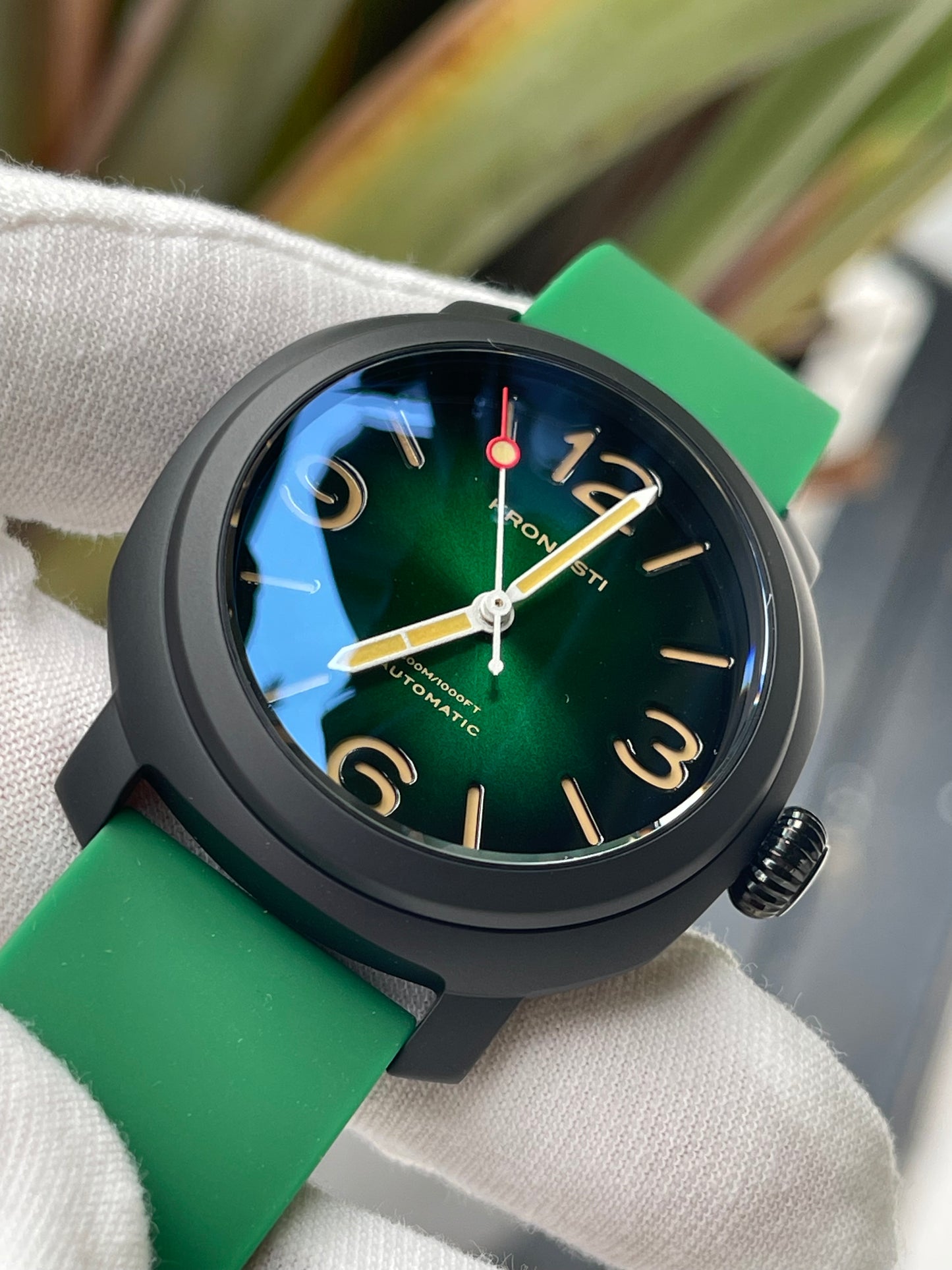 KRONOSTI Voyager Horizon – Three-Hand Black Titanium